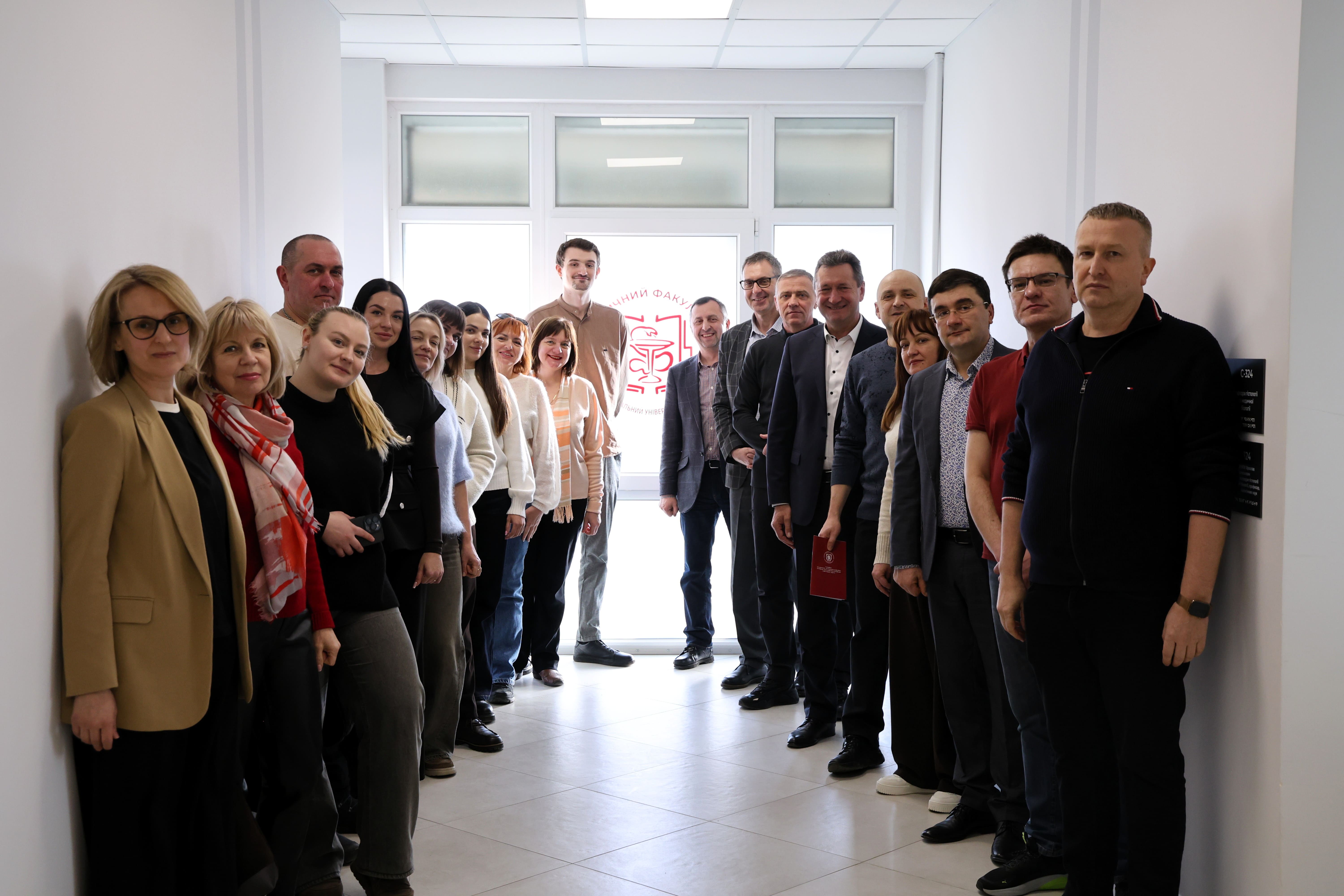 У ВНУ імені Лесі Українки 23 лікарі отримали сертифікати вторинної спеціалізації