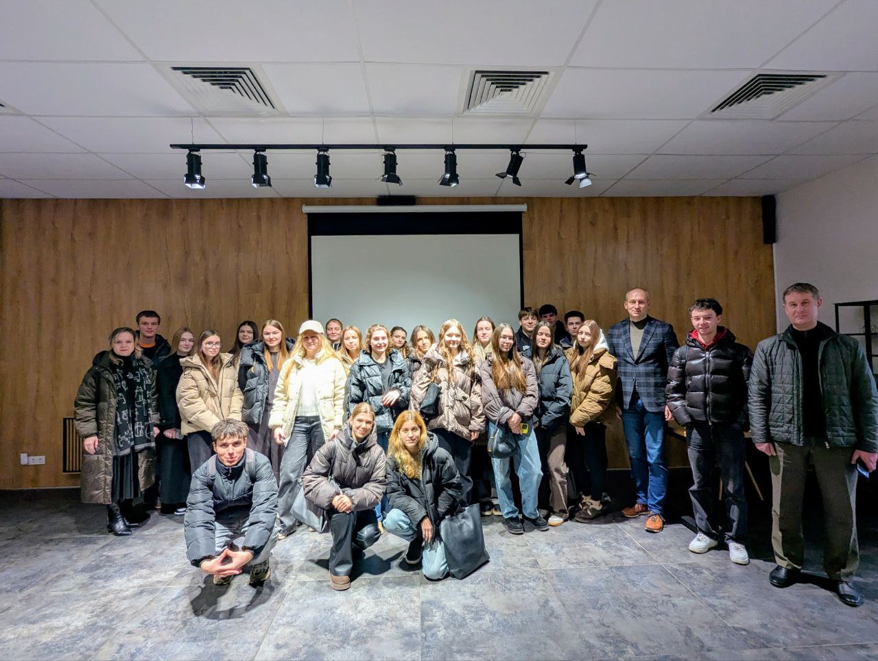 Виїзне заняття-екскурсія студентів ФМВ до Волинської торгово-промислової палати