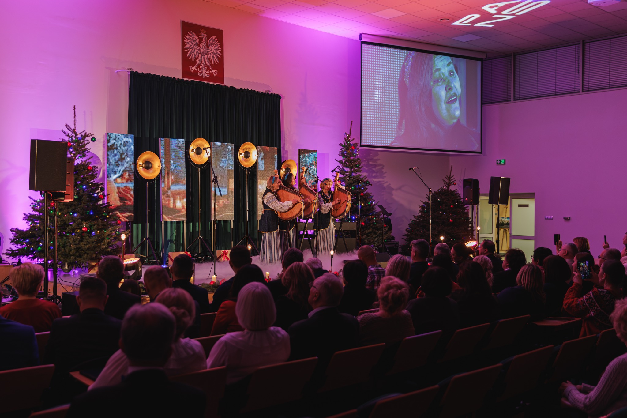 Тріо «Дивоструни» з ВНУ імені Лесі Українки – серед головних учасників святкового концерту у Хелмі 