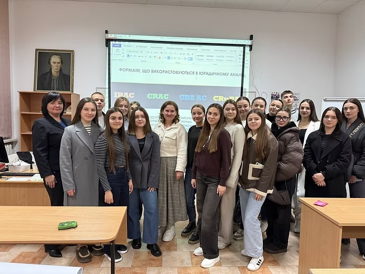 Тренінг з юридичного аналізу та письма для студентів та викладачів юридичного факультету