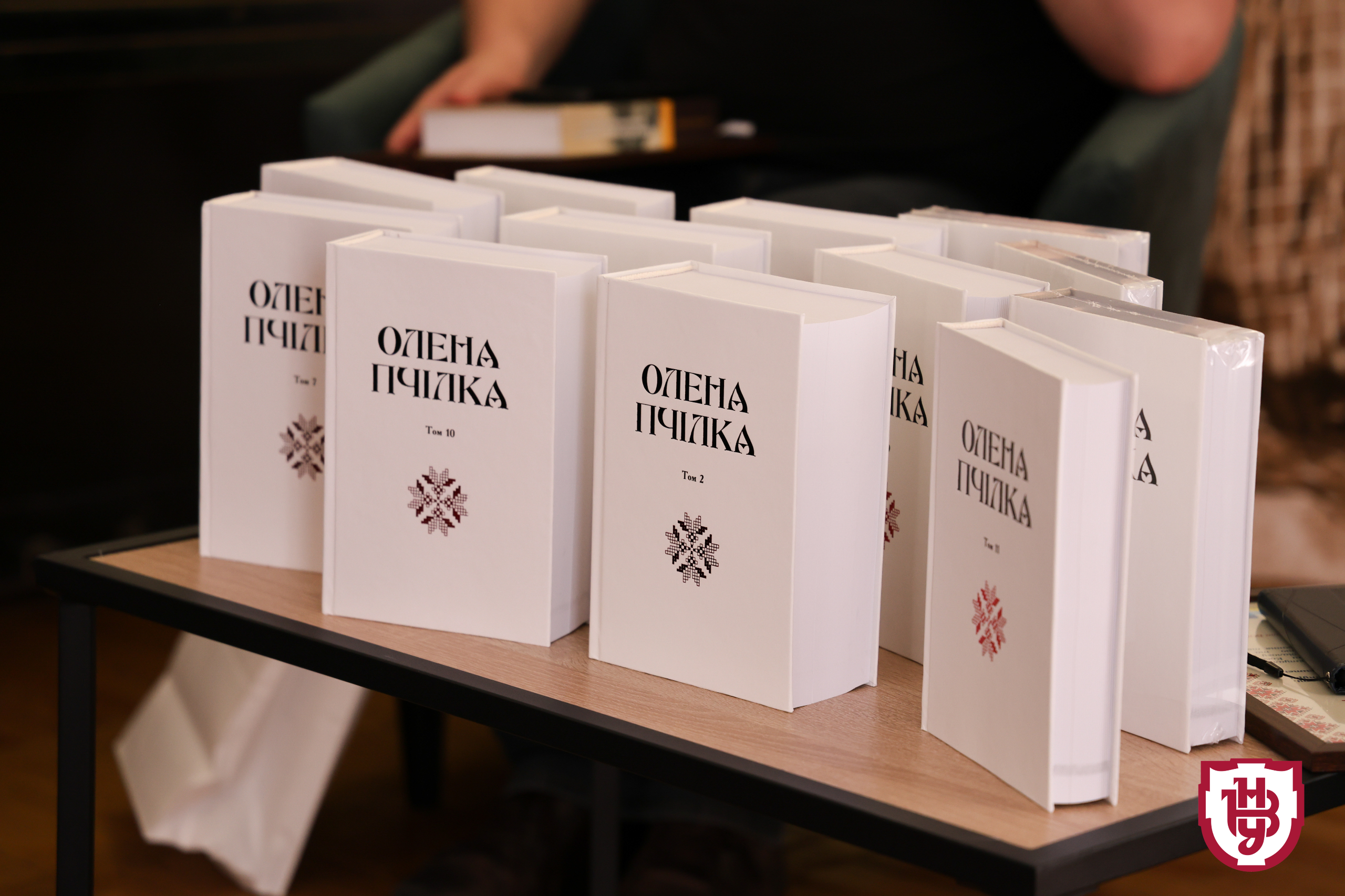 Відкрито передзамовлення на 12-томне Зібрання творів Олени Пчілки 