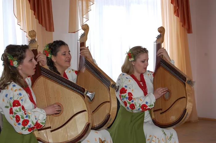 «Дивоструни» не просто тріо