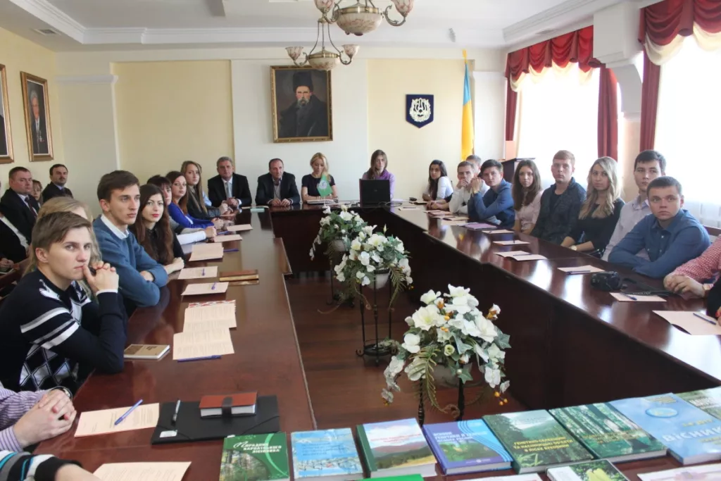 Шановні абітурієнти, запрошуємо Вас отримати якісну ЕКОНОМІЧНУ ОСВІТУ!