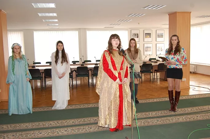 Натхненні Лесиним генієм