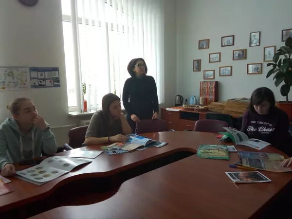 Журналістські ігри, проба пера, створення власного радійного сюжету – медіашкола на факультеті філології та журналістики