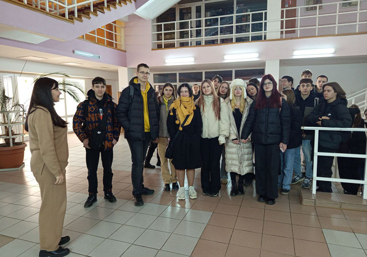 Практичні психологи Університету провели профорієнтаційну зустріч зі школярами