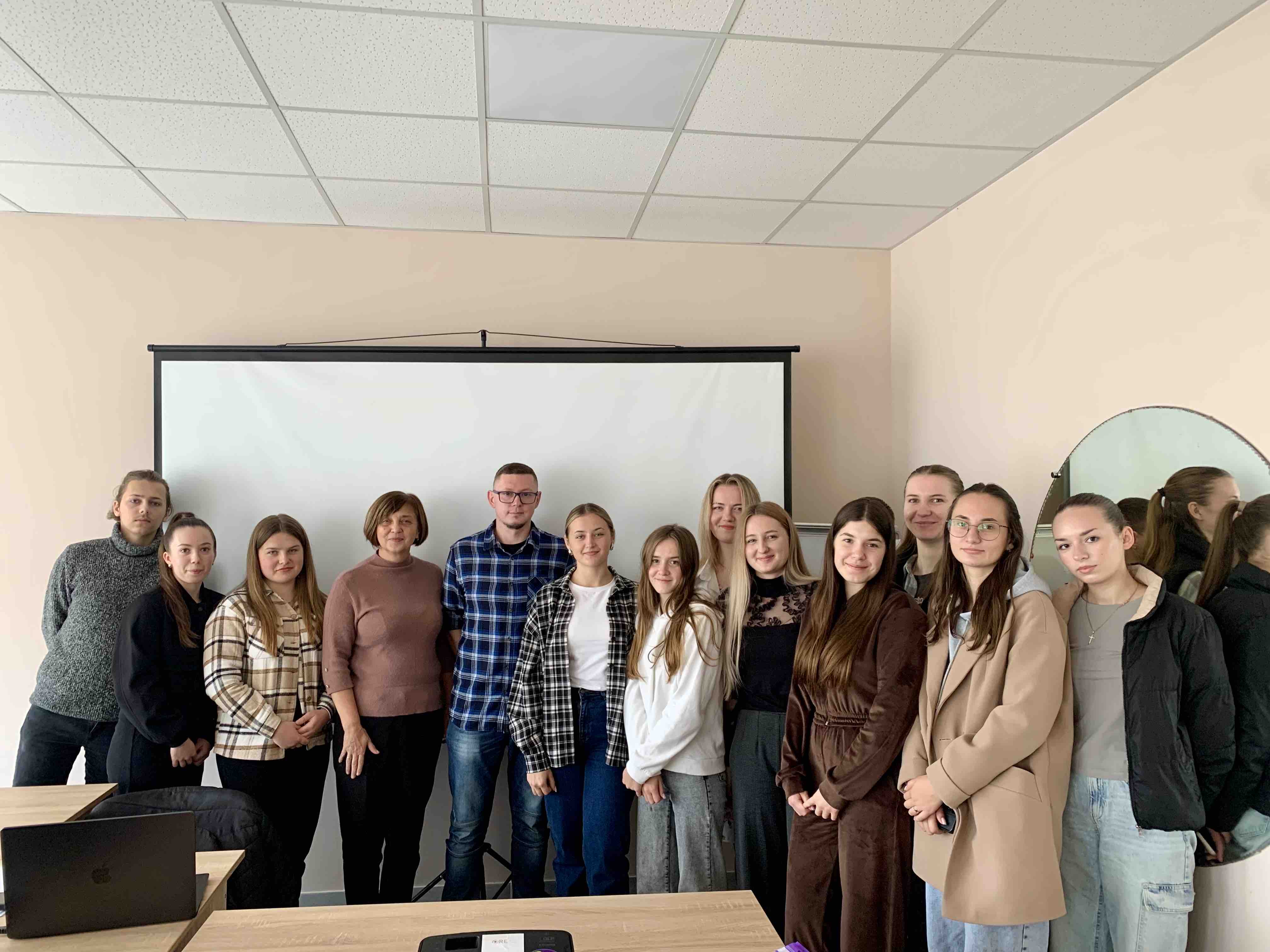 Інклюзивна освіта крізь призму емоцій: лекція здобувача-магістра у межах переддипломної практики