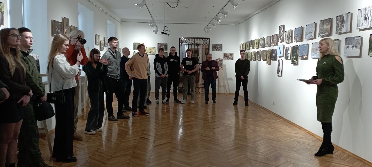 Жива природа в об’єктиві: знайомство студентів із фотолітописом НПП «Цуманська пуща»