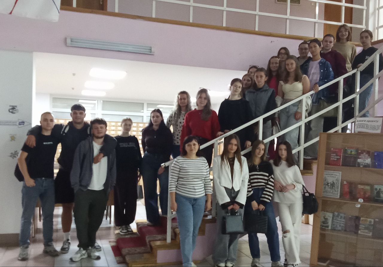 Від ресурсів до академічної доброчесності: інформаційні екскурсії у бібліотеці