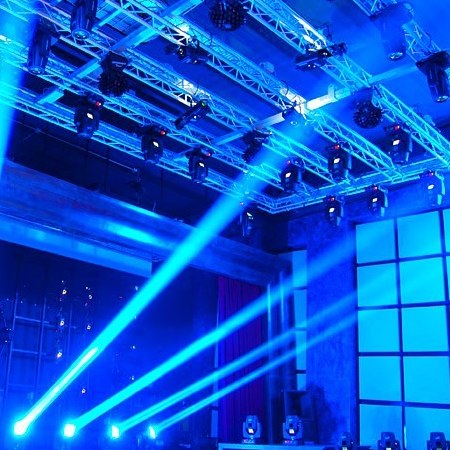 Університет закуповує світлове устаткування