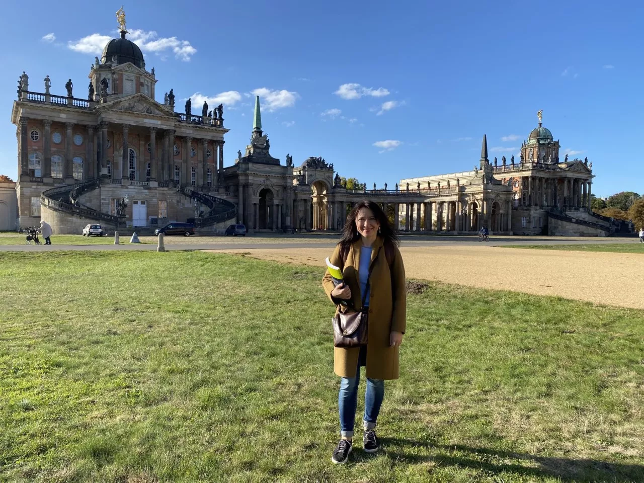 З приємністю повідомляємо, що за ініціативи Управління освіти і науки Волинської обласної державної адміністрації професорами кафедри економіки і торгівлі д.е.н., Костянтином Павловим, д.е.н. Оленою Павловою, а також деканом факультету економіки та управління к.е.н. Тетяною Данилюк було взято участь в робочій зустрічі в межах реалізації проекту Німецького товариства міжнародного співробітництва (GIZ) «Підтримка структурних змін у вугільних регіонах України».