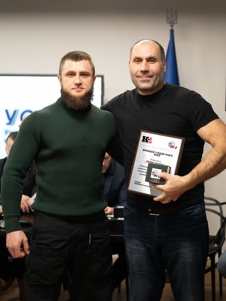 Визнання професіоналізму: викладач університету Петро Пантік став найкращим суддею року з К-1