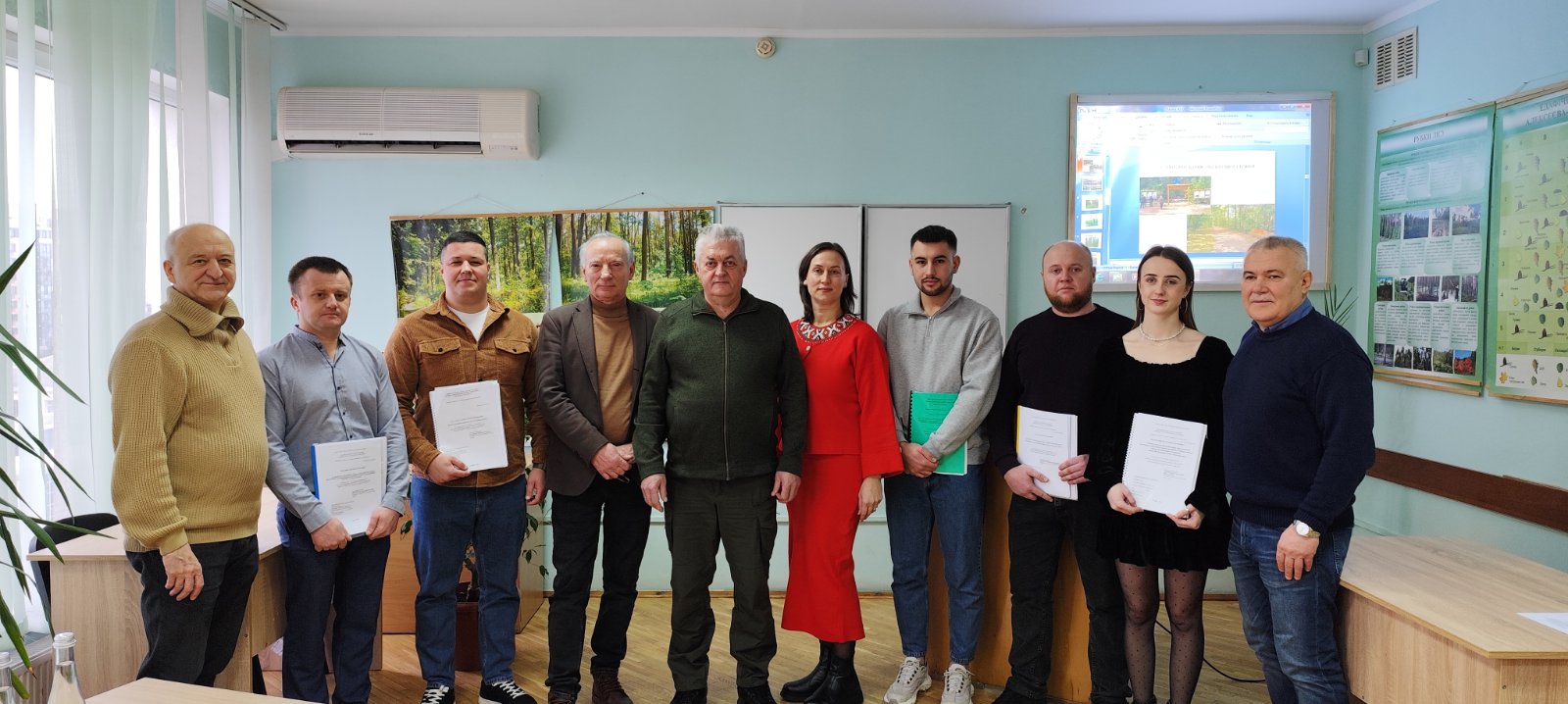 Захист випускних кваліфікаційних робіт магістрів спеціальності 205 Лісове господарство