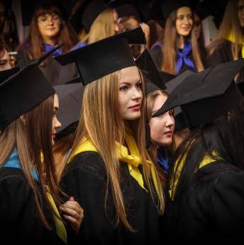 На факультетах Університету відбулися інавгурації першокурсників