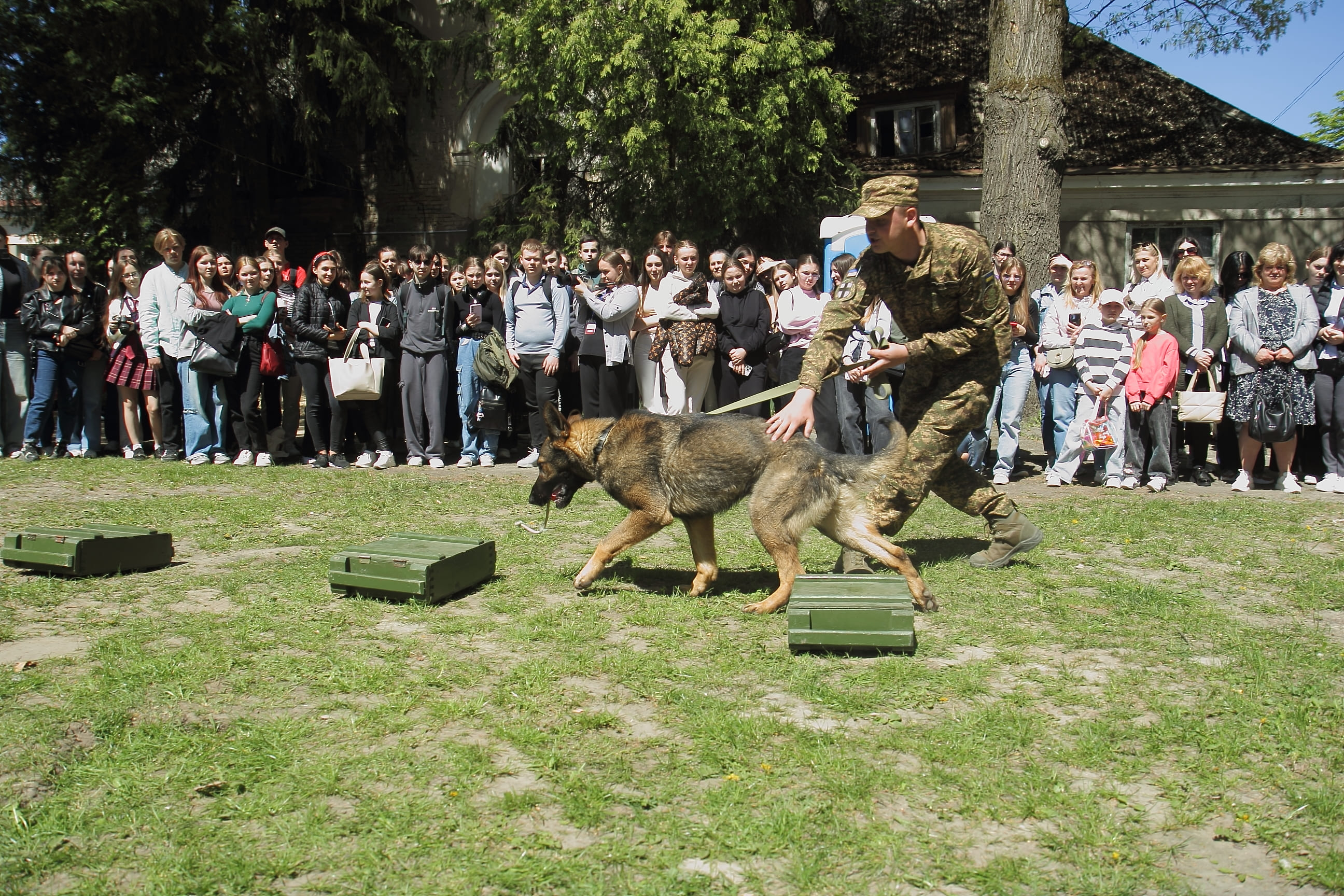 Сила спільноти: на благодійній гутірці ВНУ імені Лесі Українки зібрали 58 тисяч гривень