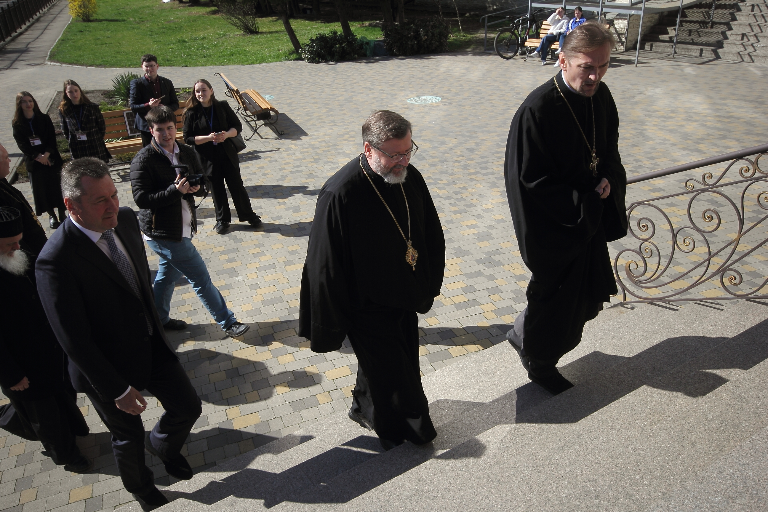 Блаженніший Святослав Шевчук презентував книгу про віру та стійкість України в Університеті