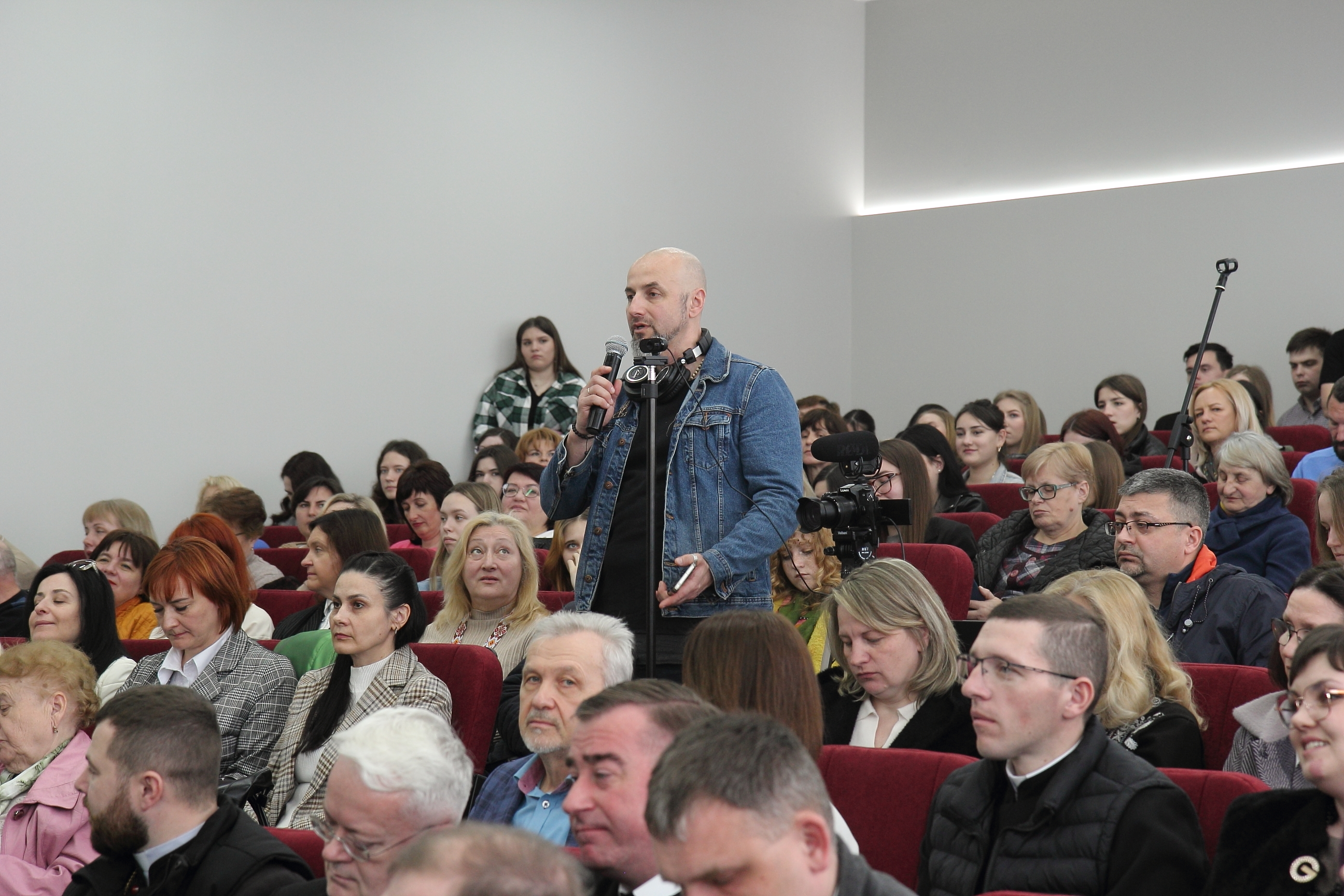 Блаженніший Святослав Шевчук презентував книгу про віру та стійкість України в Університеті