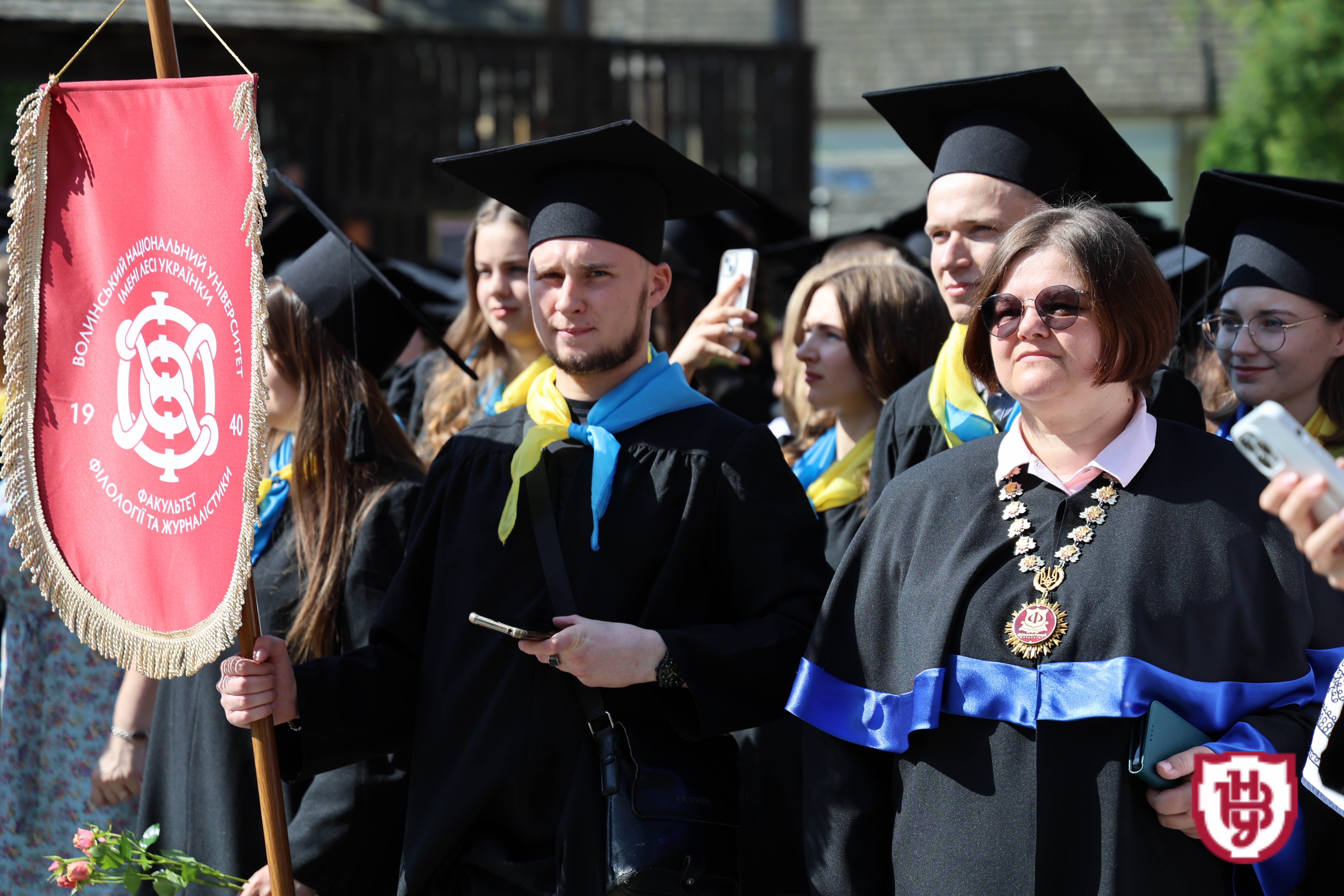 Випуск бакалаврів 2025: студенти ВНУ імені Лесі Українки отримали дипломи