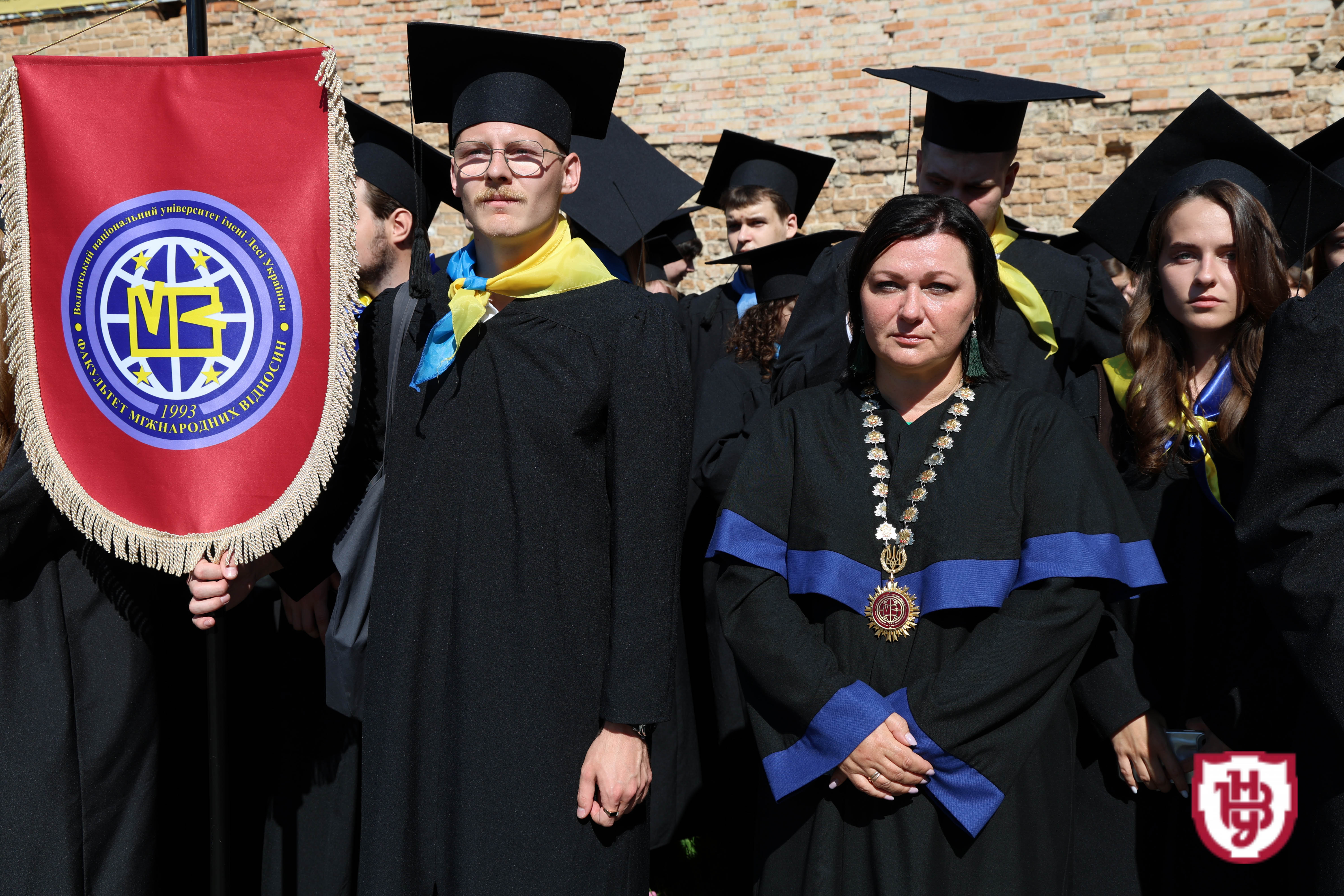 Випуск бакалаврів 2025: студенти ВНУ імені Лесі Українки отримали дипломи