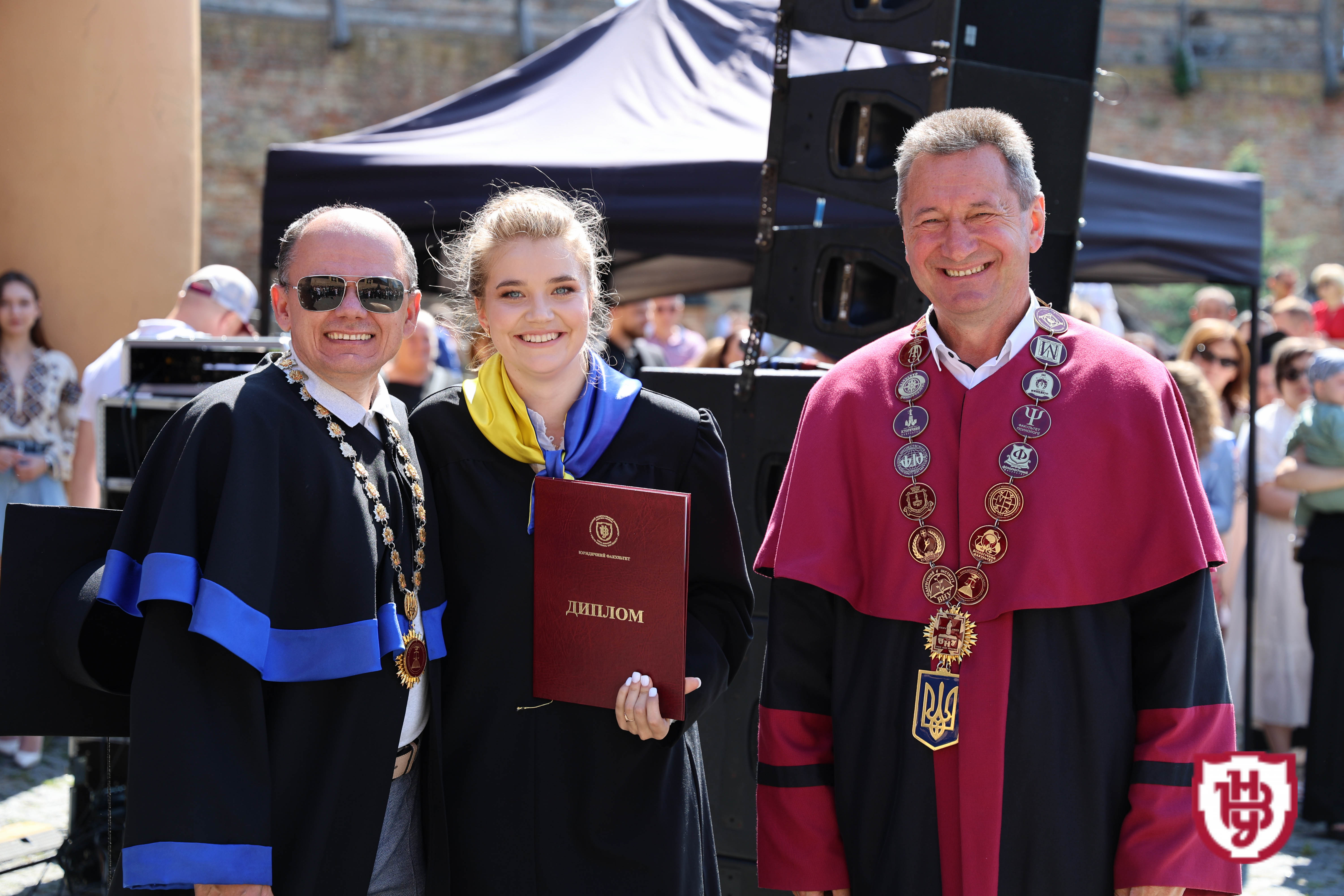 Випуск бакалаврів 2025: студенти ВНУ імені Лесі Українки отримали дипломи