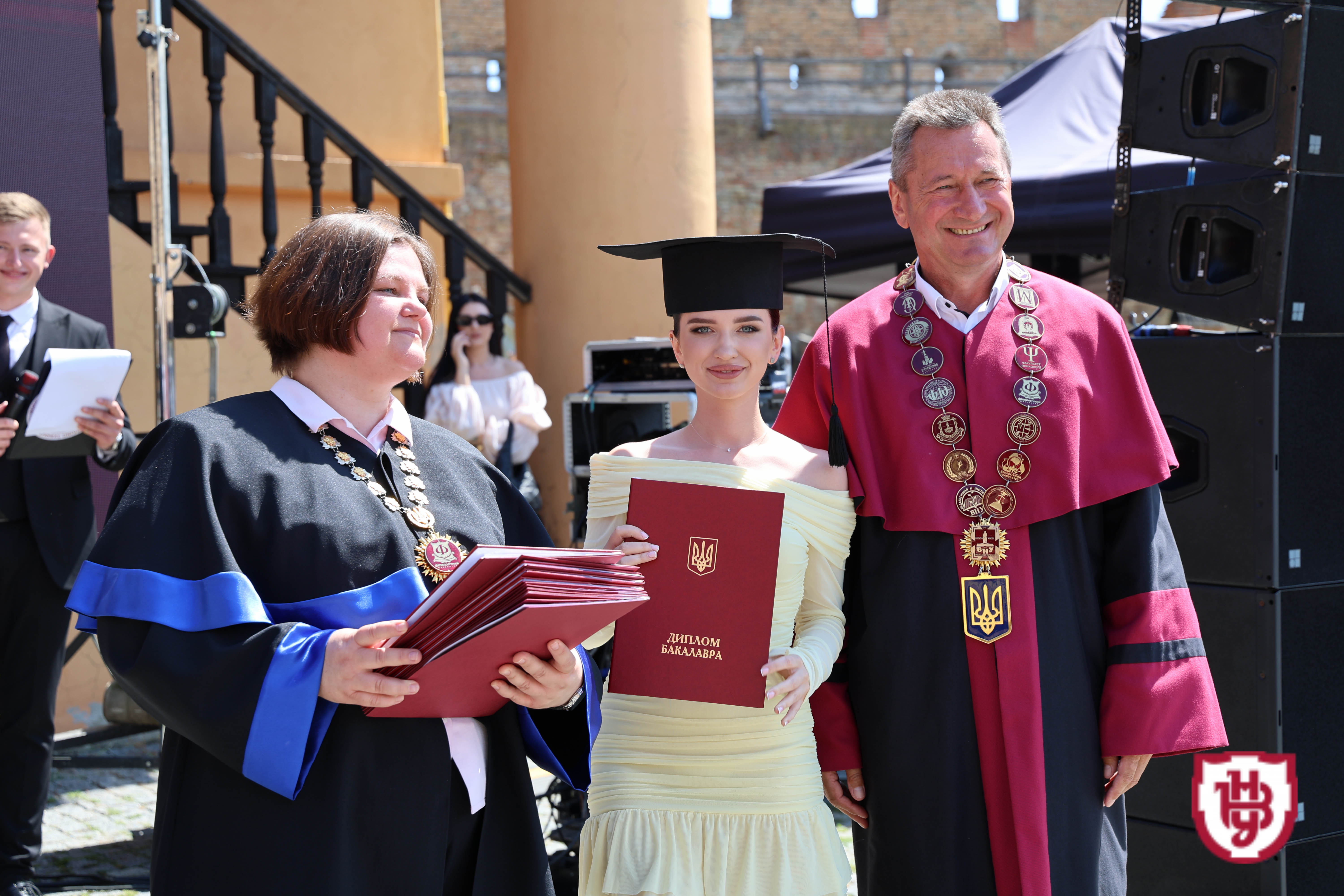 Випуск бакалаврів 2025: студенти ВНУ імені Лесі Українки отримали дипломи