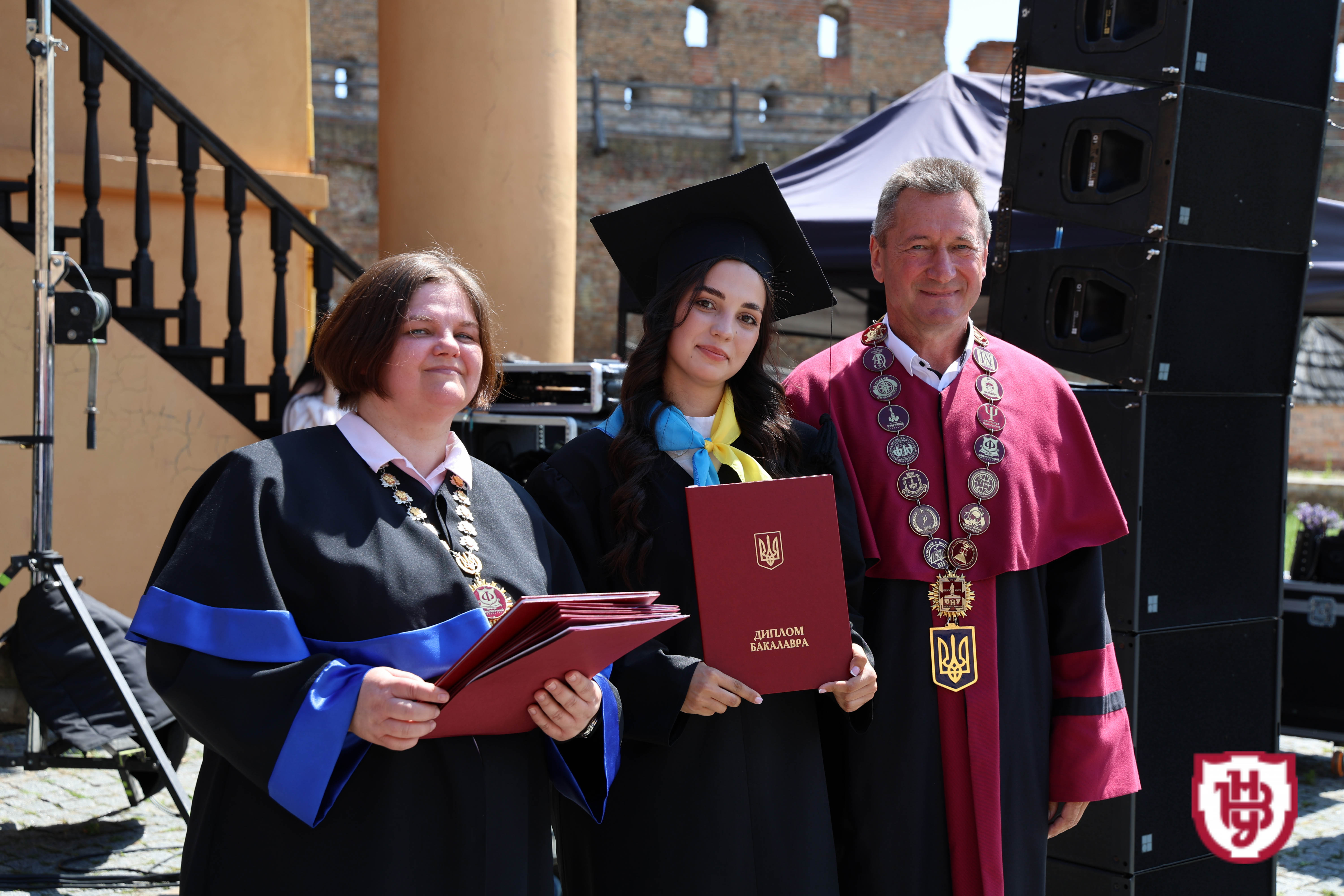 Випуск бакалаврів 2025: студенти ВНУ імені Лесі Українки отримали дипломи