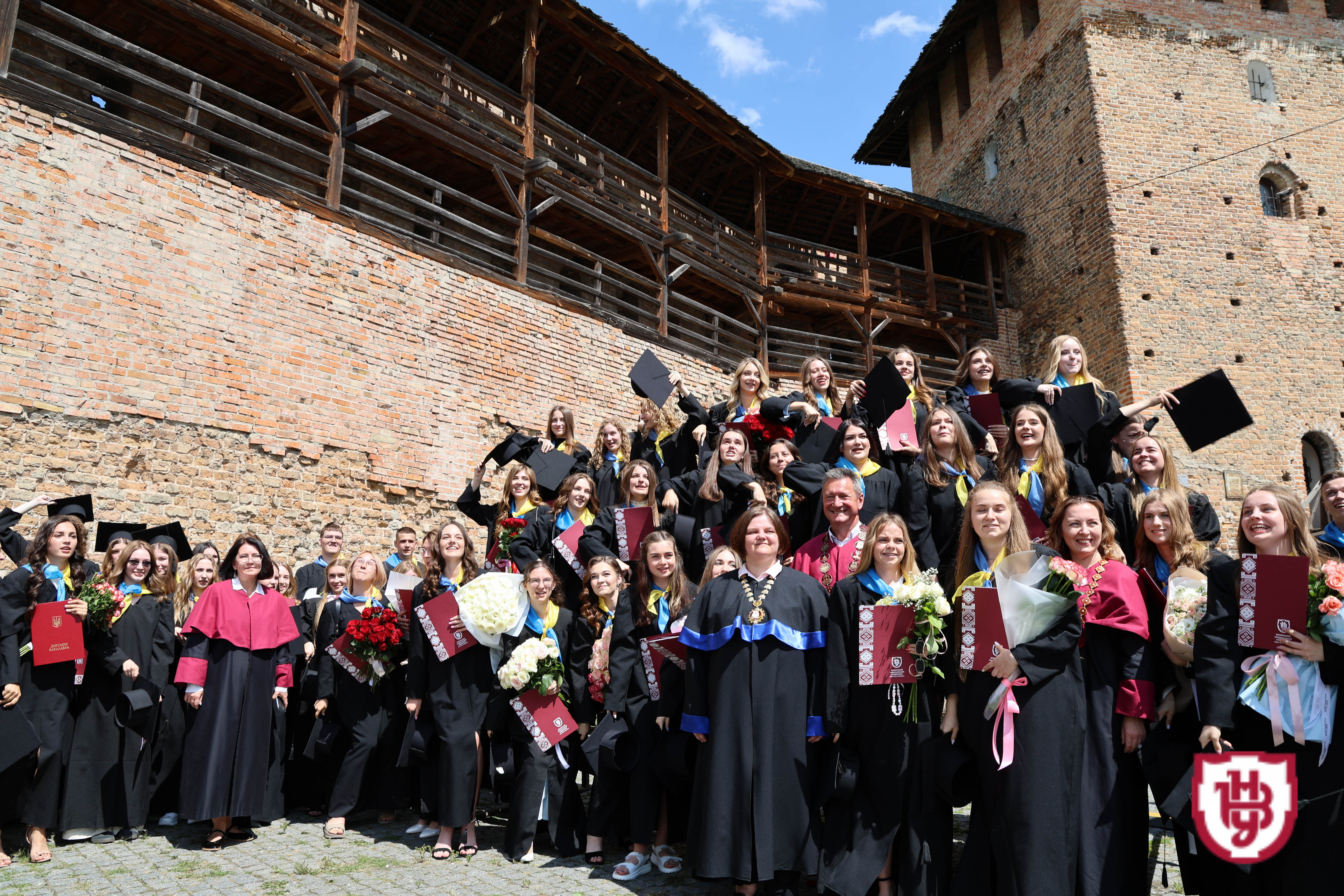 Випуск бакалаврів 2025: студенти ВНУ імені Лесі Українки отримали дипломи