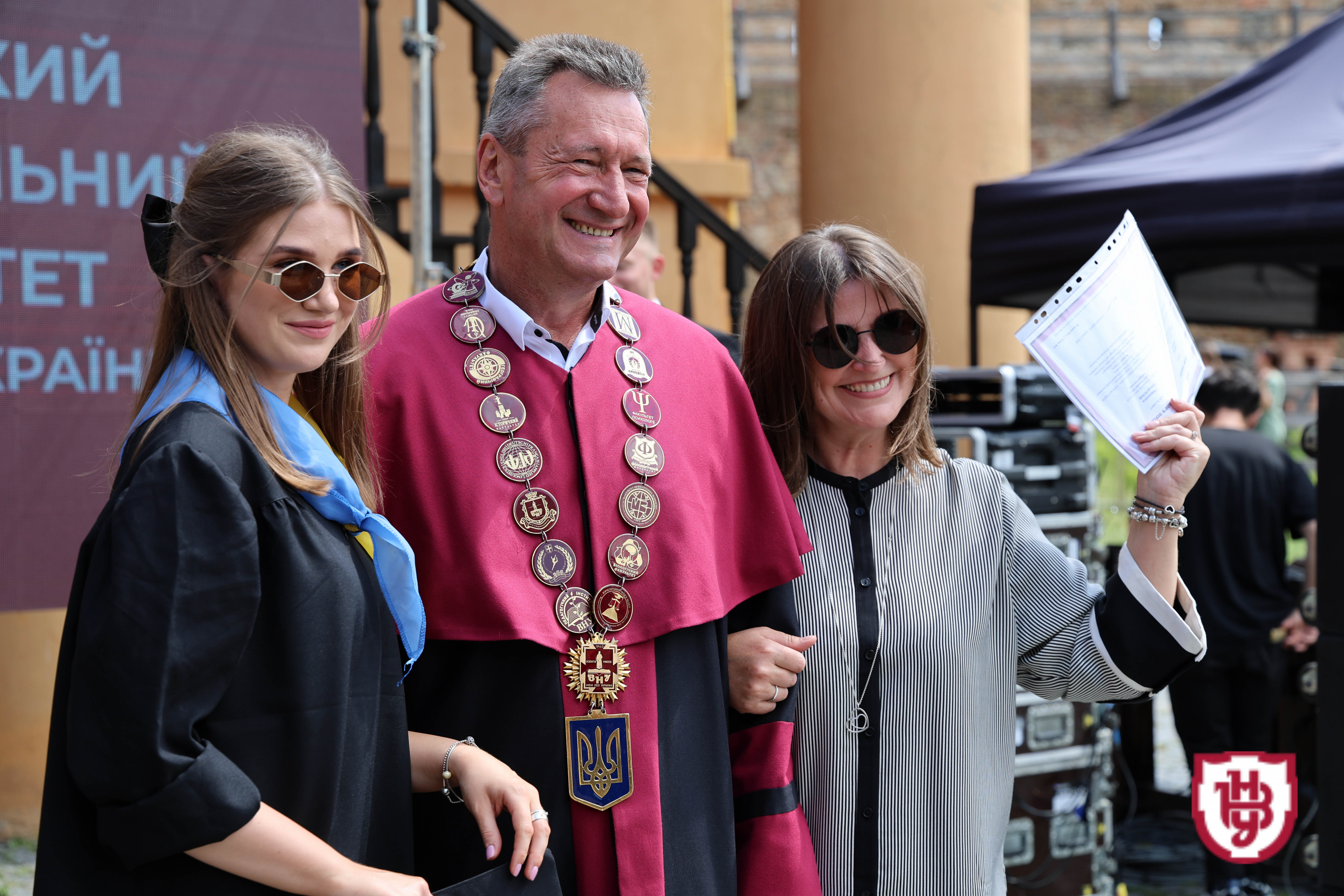 Випуск бакалаврів 2025: студенти ВНУ імені Лесі Українки отримали дипломи