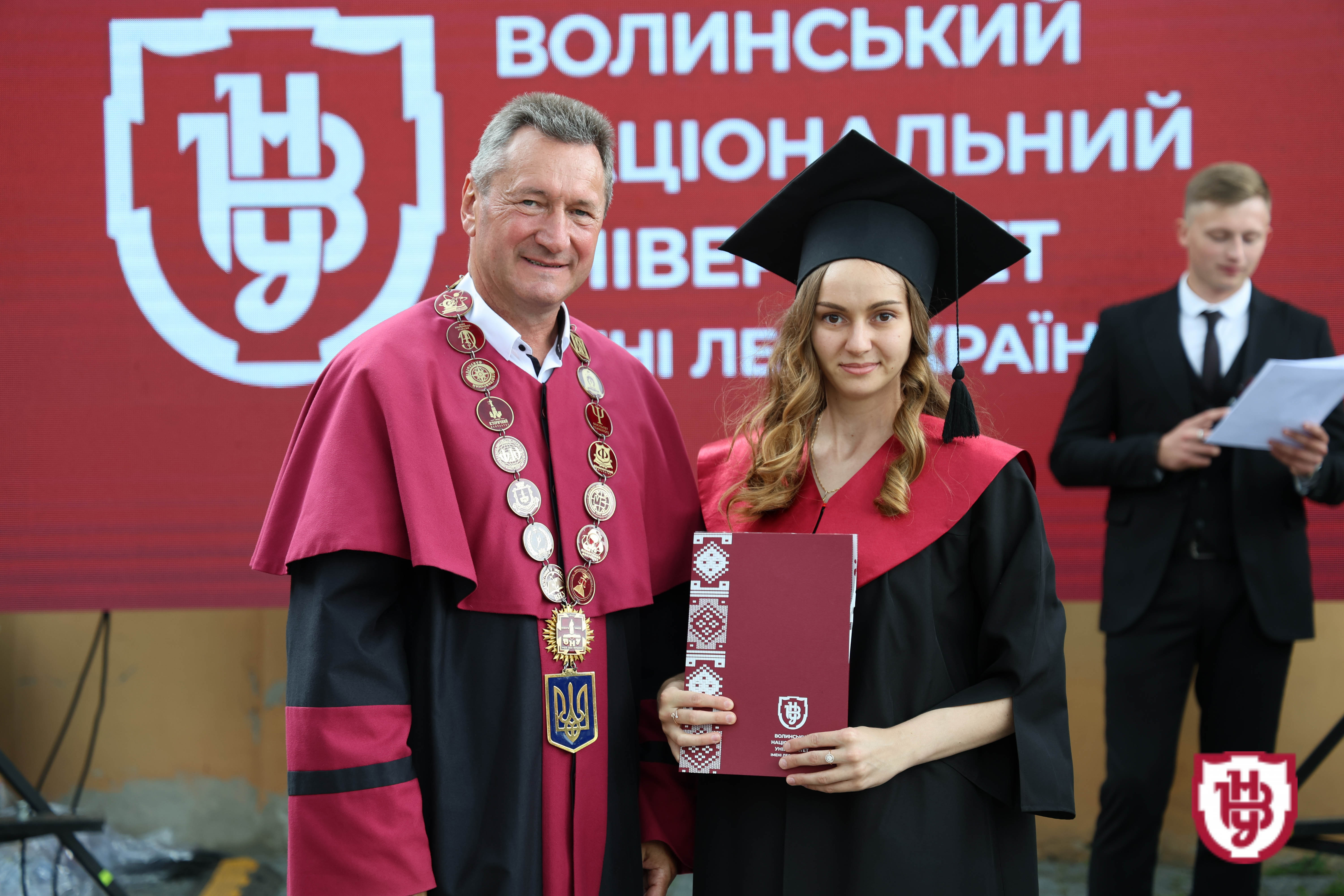 Випуск бакалаврів 2025: студенти ВНУ імені Лесі Українки отримали дипломи