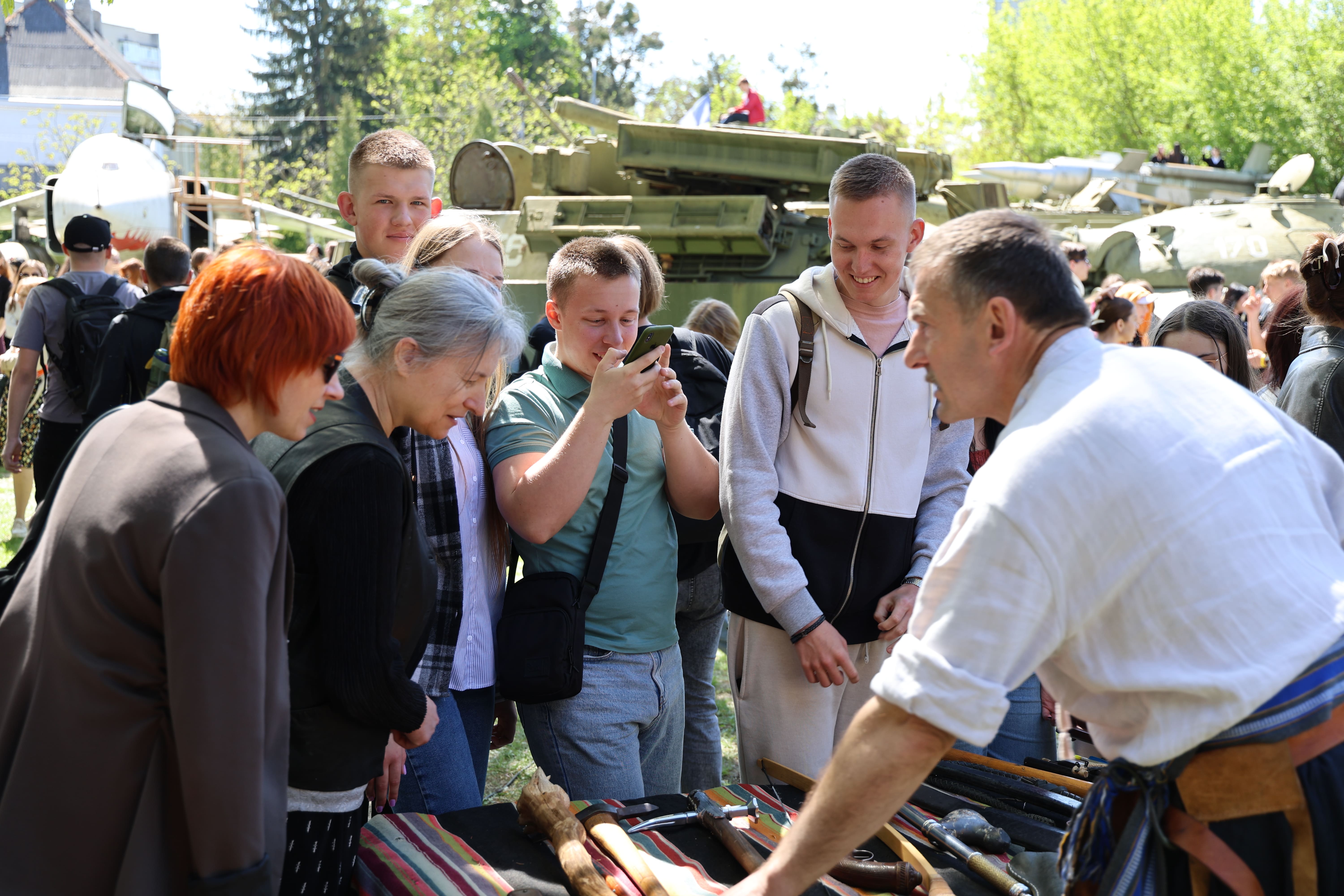 Сила спільноти: на благодійній гутірці ВНУ імені Лесі Українки зібрали 58 тисяч гривень