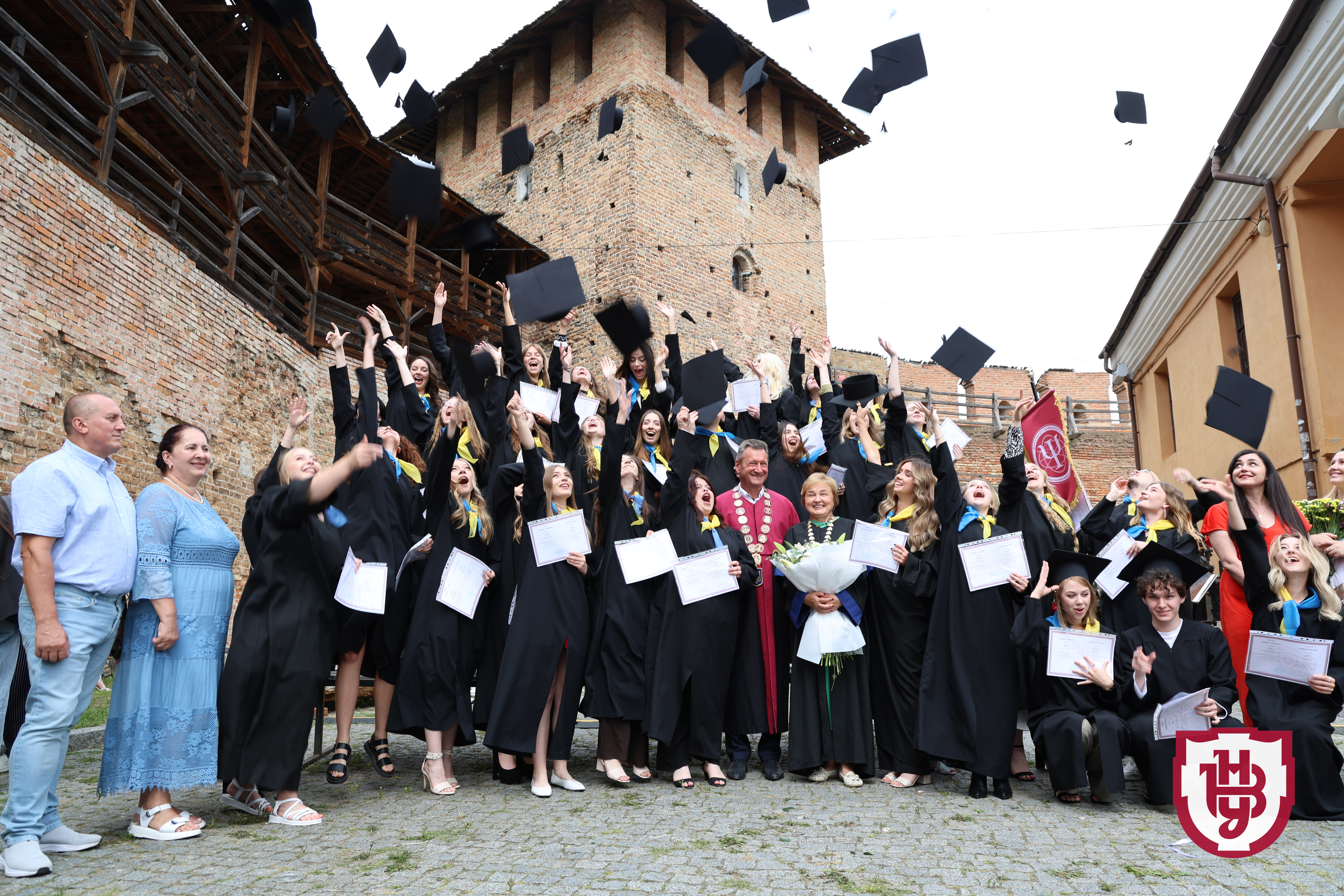 Випуск бакалаврів 2025: студенти ВНУ імені Лесі Українки отримали дипломи