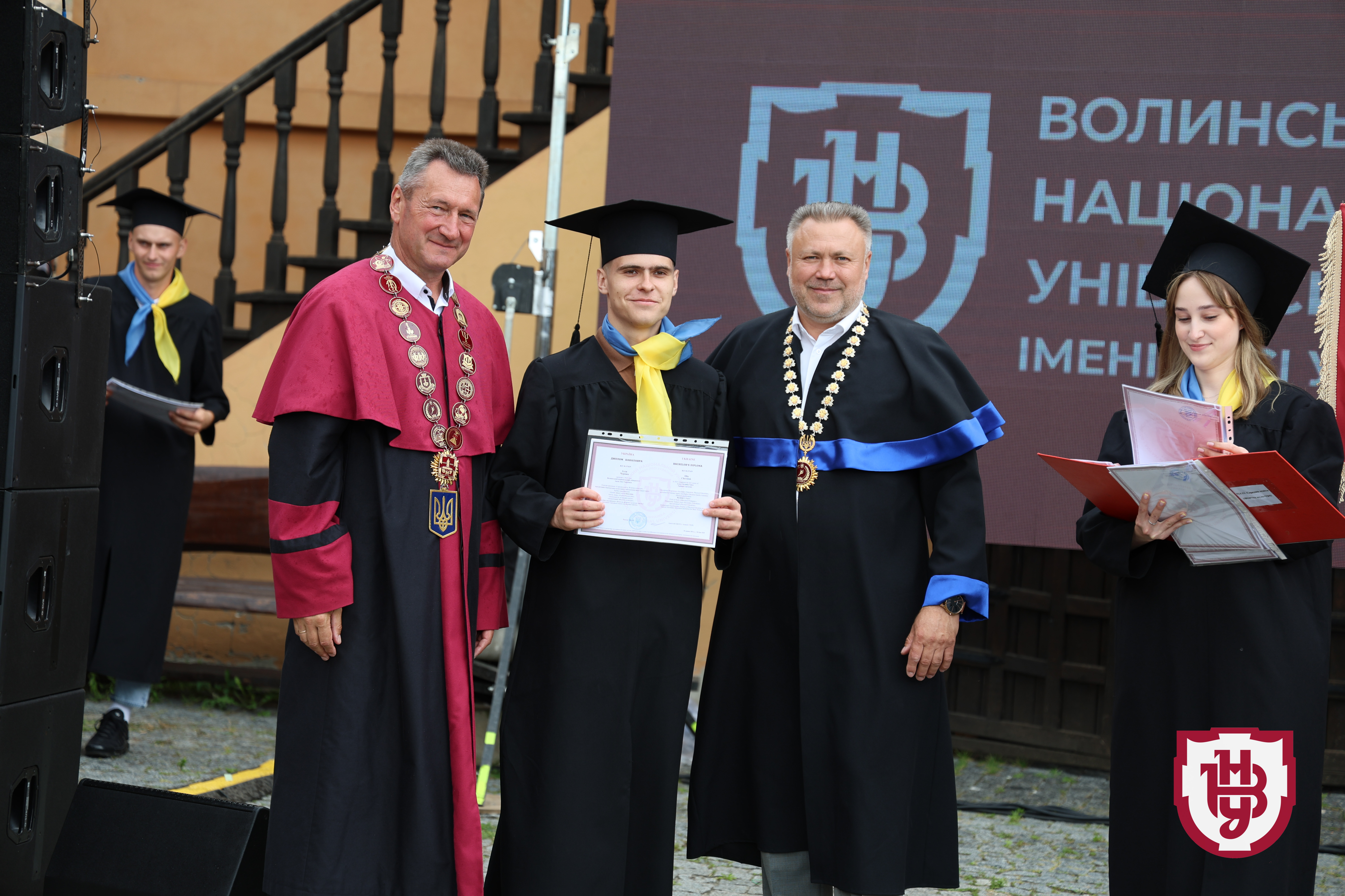 Випуск бакалаврів 2025: студенти ВНУ імені Лесі Українки отримали дипломи