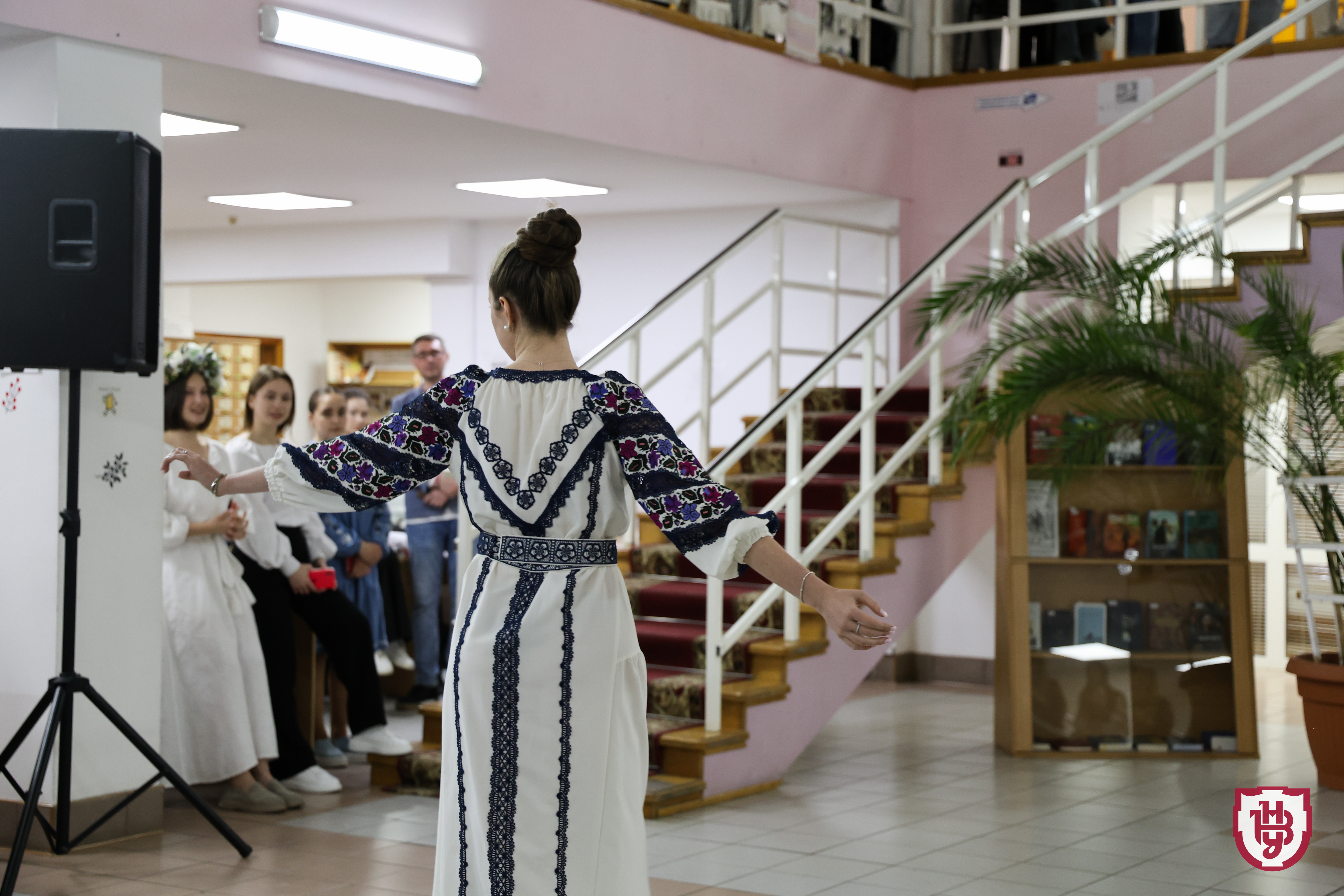 В Університеті відсвяткували день вишиванки