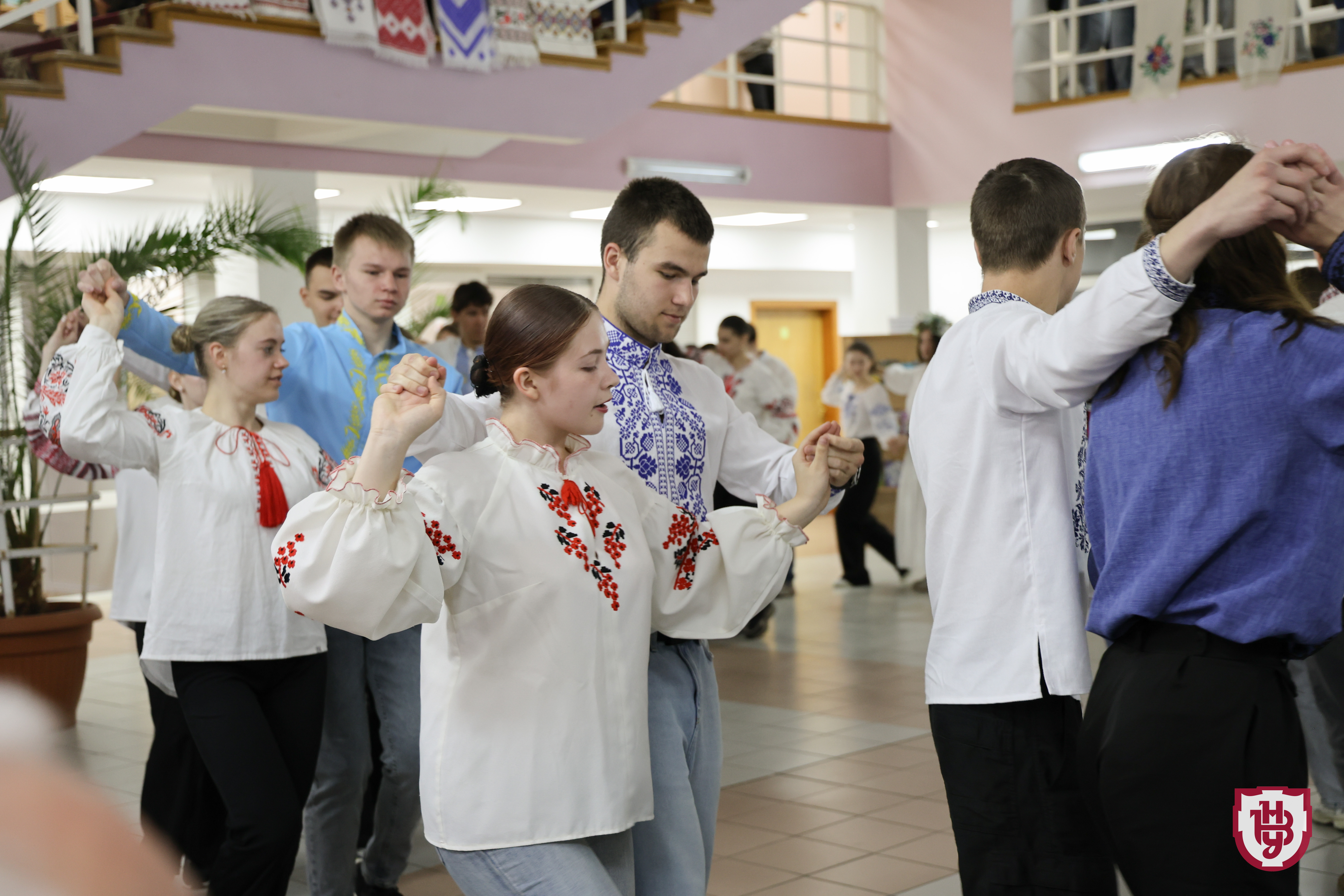 В Університеті відсвяткували день вишиванки