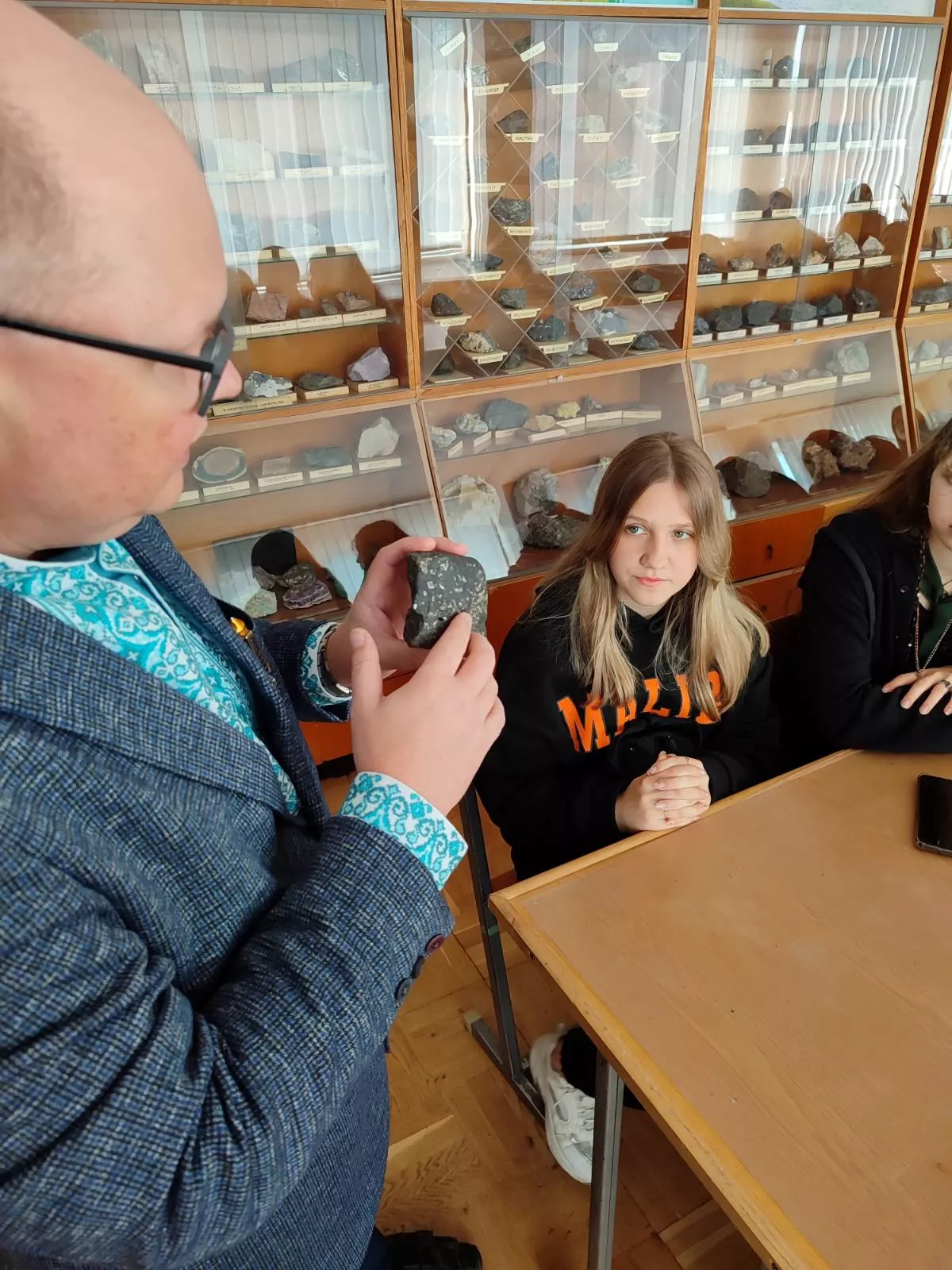 Екскурсія в кабінет-музей геології