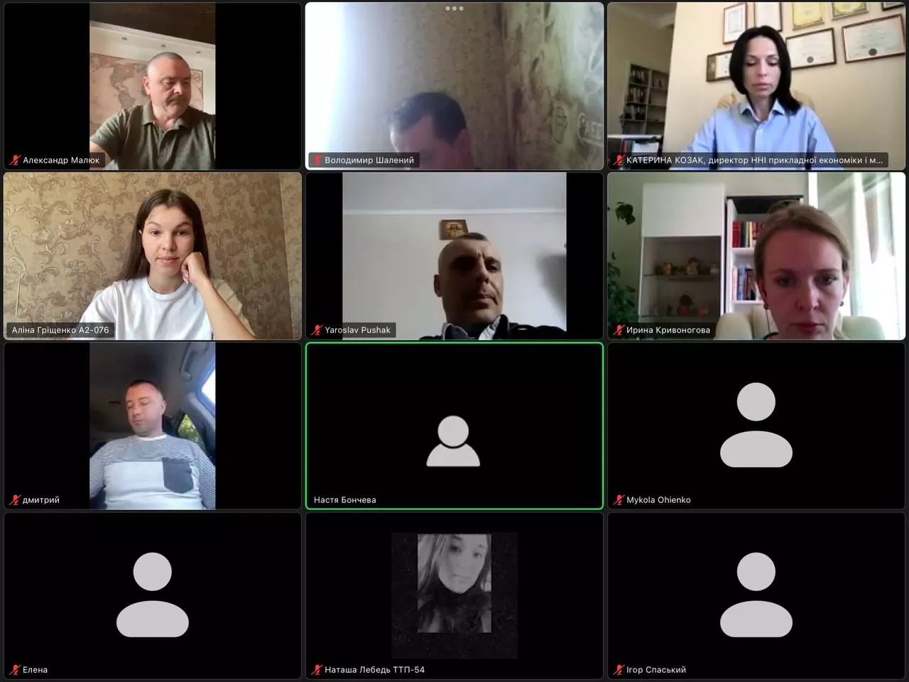 Із приємністю повідомляємо, що члени кафедри економіки, підприємництва та маркетингу, професори Костянтин Павлов й Олена Павлова і доцент Тетяна Сак на запрошення колег із кафедри управління бізнесом, професора Наталії Басюркіною, кафедри маркетингу, підприємництва та торгівлі, професора Володимира Лагодієнка дружнього Одеського національного технологічного університету взяли участь в організації круглого столу «Інноваційно-інвестиційне проєктування у бізнесі». В межах заходу члени кафедри виступили і як члени журі щорічного конкурсу «Від start-up до реального проєкту: бачення наукової молоді».