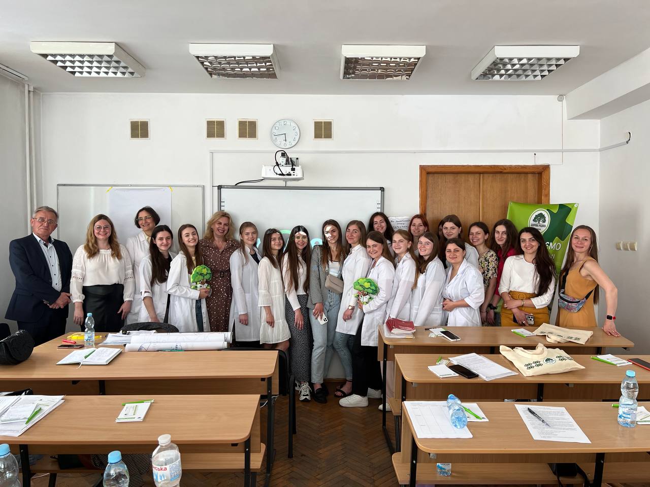 фармацевти