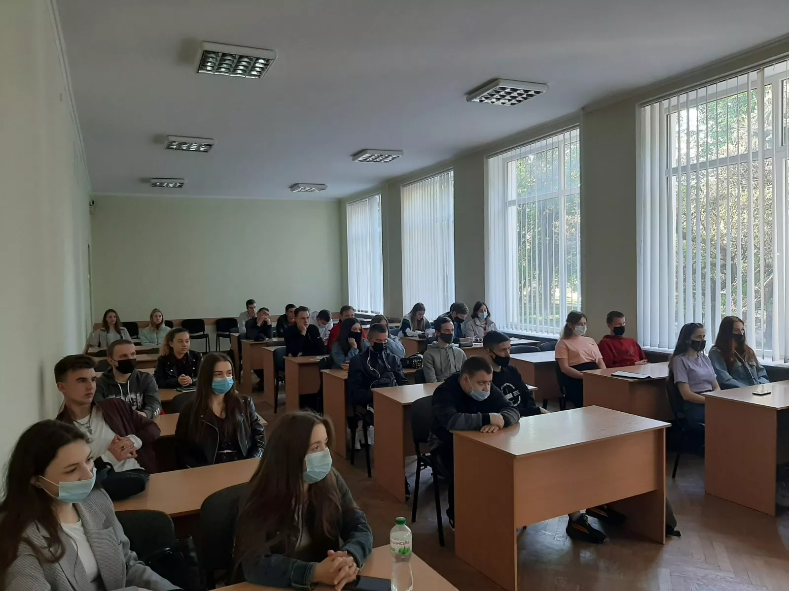 Професійна майстерність екскурсовода: з практичного досвіду випускників факультету історії, політології та національної безпеки