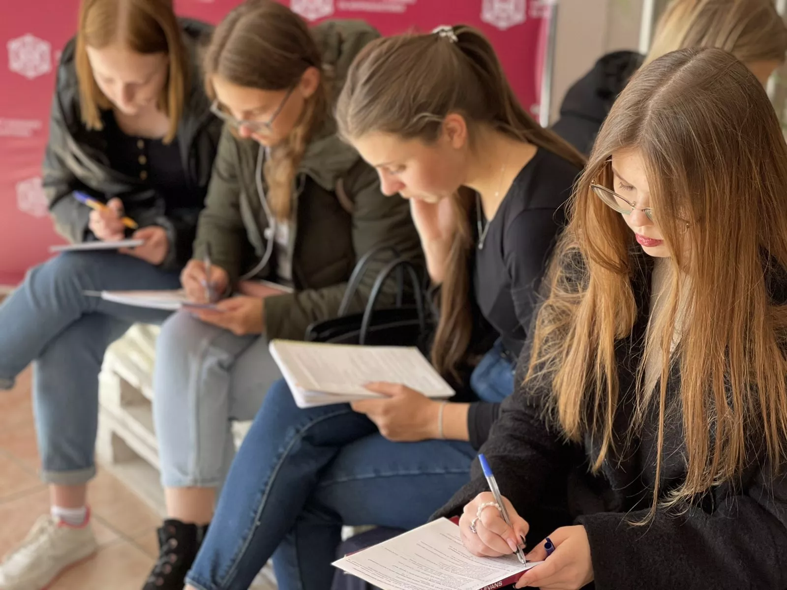 Студенти-філологи пройшли психологічний тренінг