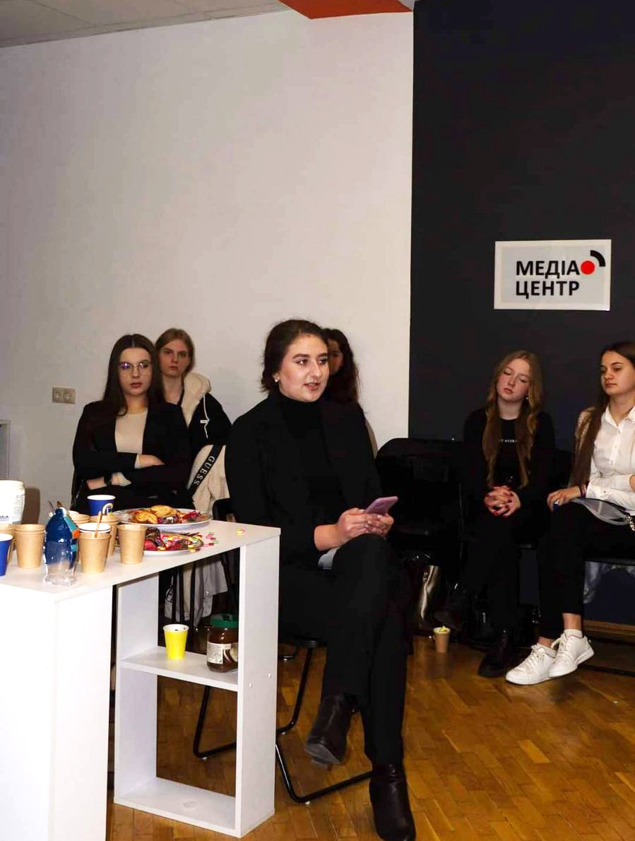 Літературна кав’ярня на факультеті філології та журналістики