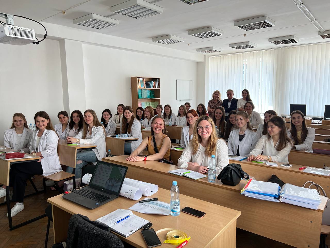 фармацевти