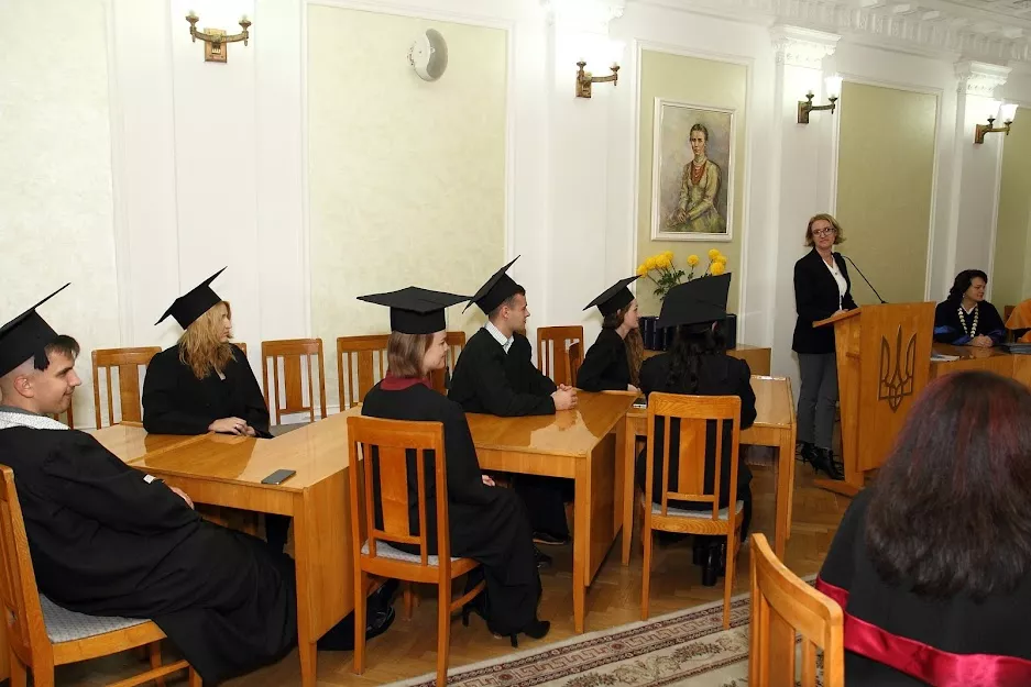 Студентам Університету вручили дипломи магістрів за програмою «Подвійний диплом»