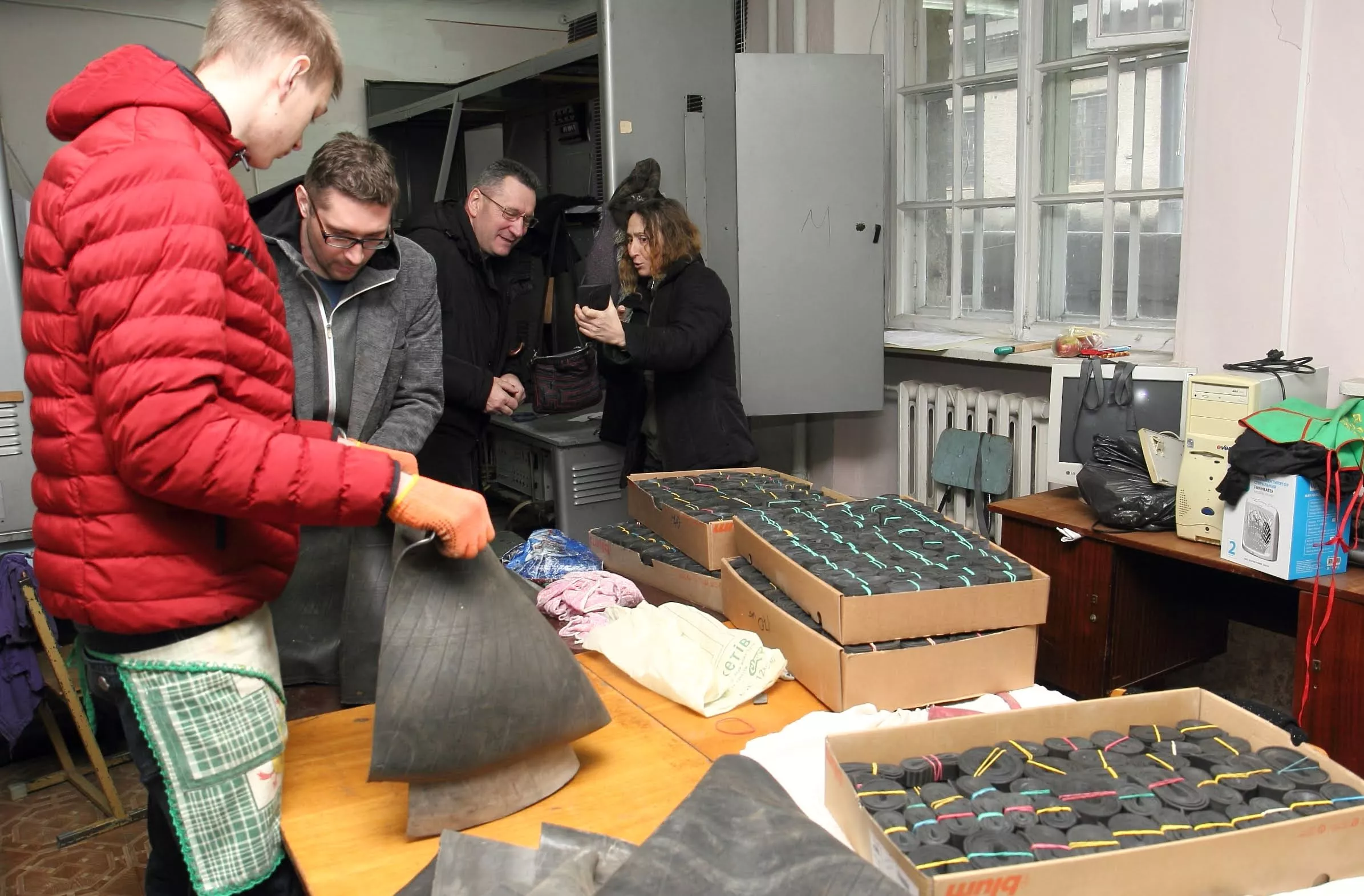 В Університеті виготовляють кровоспинні джгути