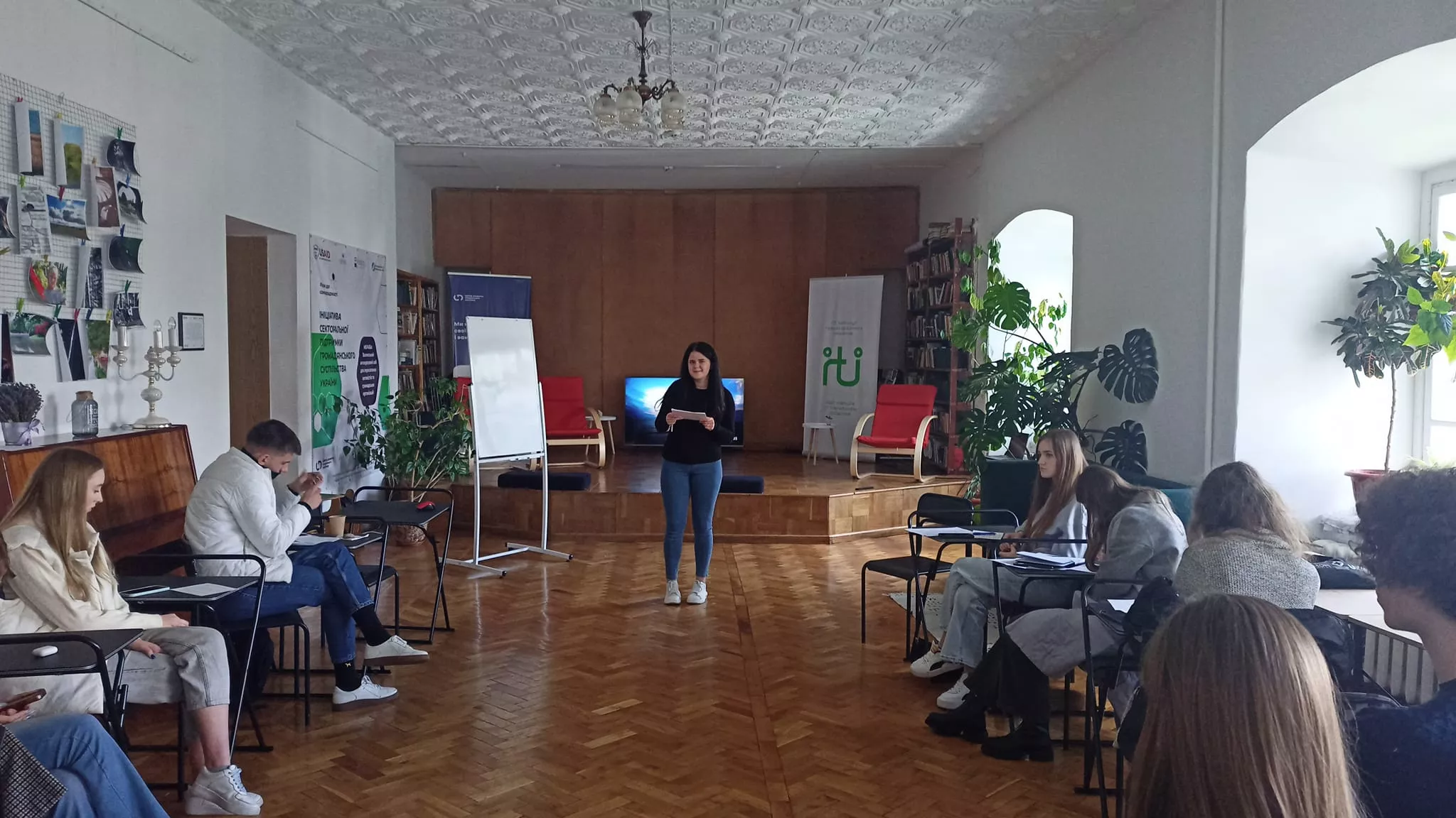 журналісти