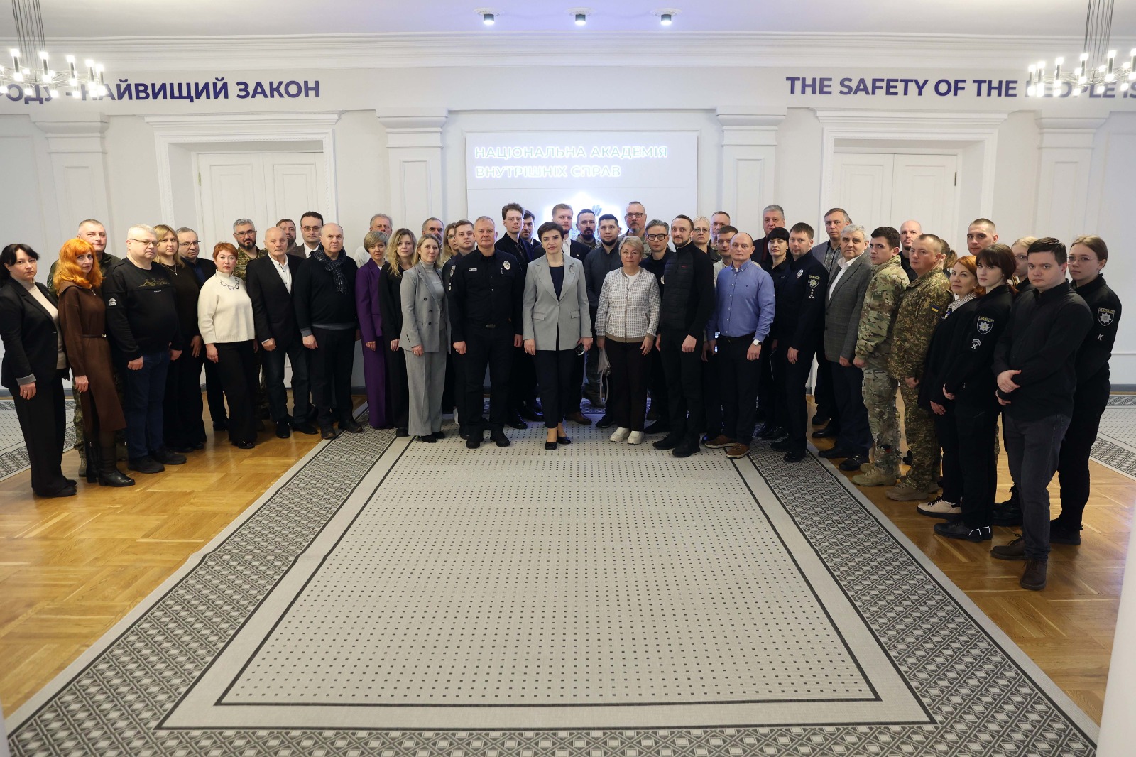 Участь дослідників університету в круглому столі до Дня пам’яті жертв голодоморів