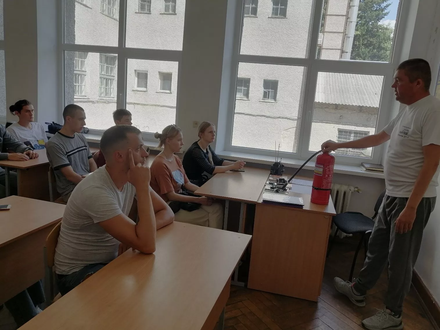 Для студентів спеціальності 071 Облік і оподаткування провели семінар-тренінг із цивільного захисту