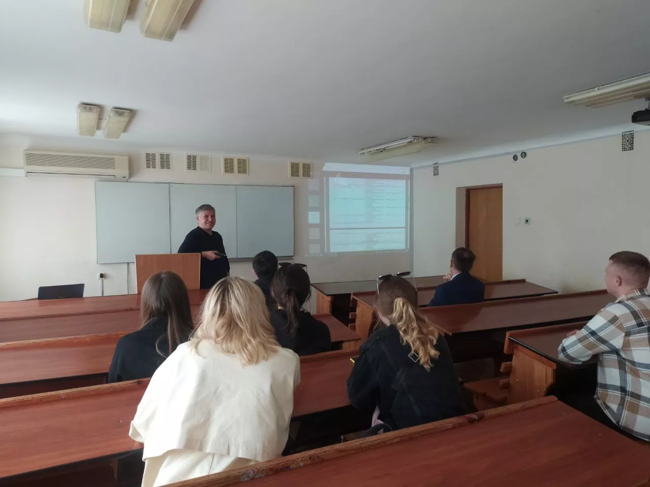 економісти