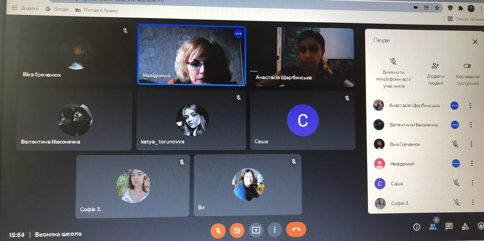 На факультеті міжнародних відносин розпочали безкоштовні курси з підготовки до ЗНО та ЄВІ