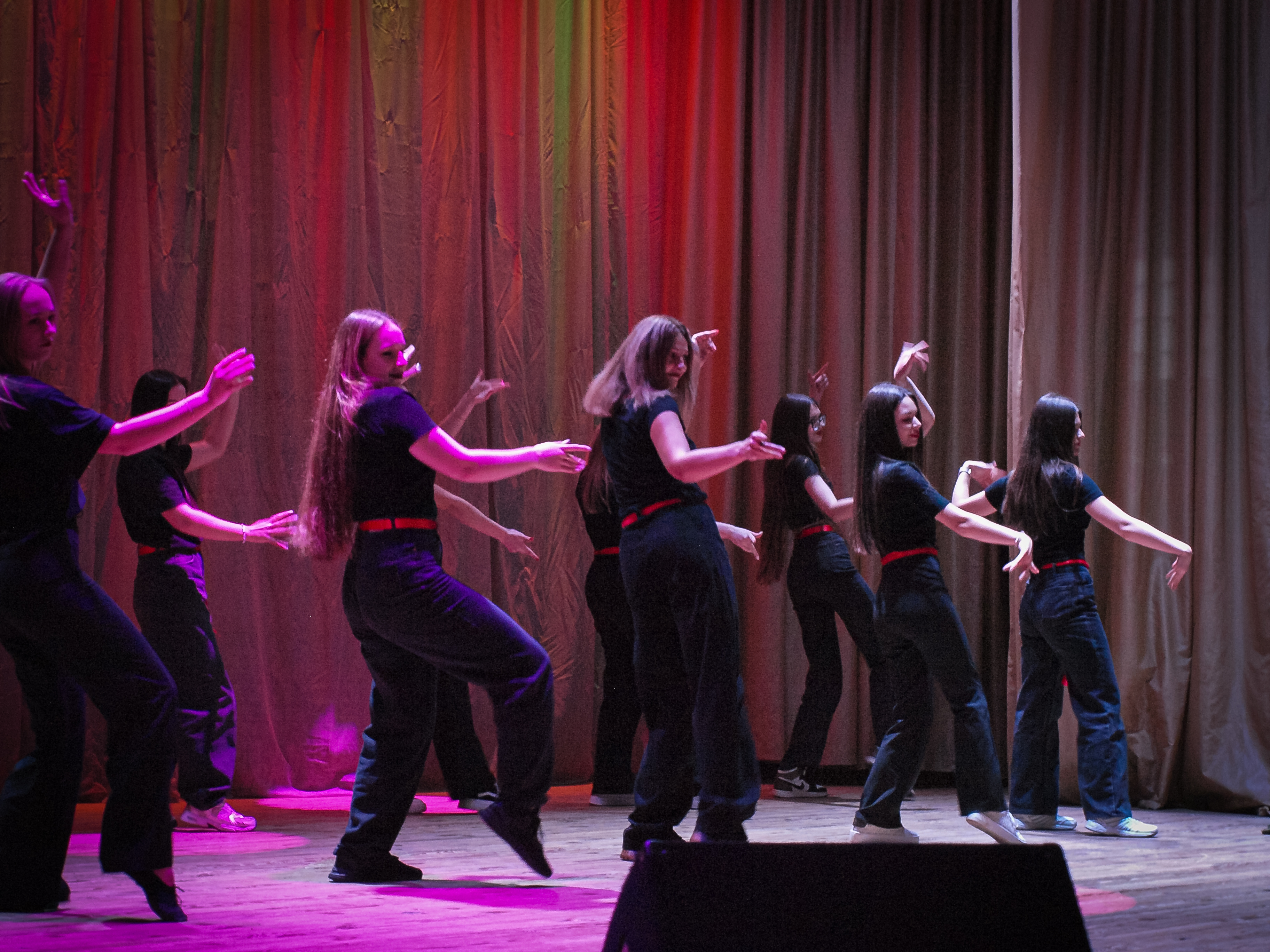 Публічні гостьові лекції, відзнаки й підтримка ЗСУ: ФЕУ відсвяткував річницю