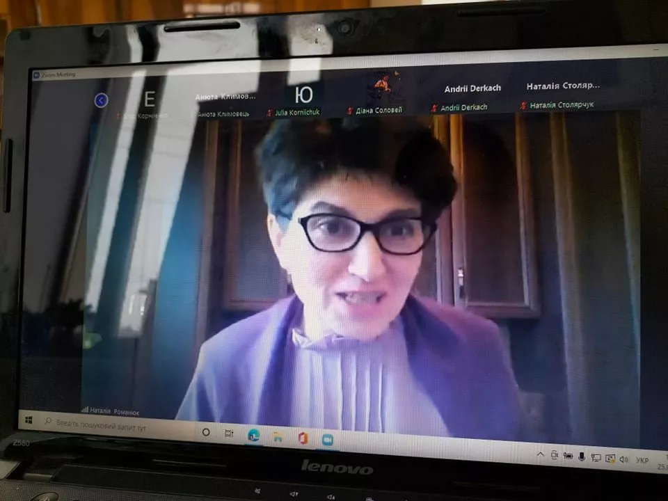 «Публічна дипломатія в дії»